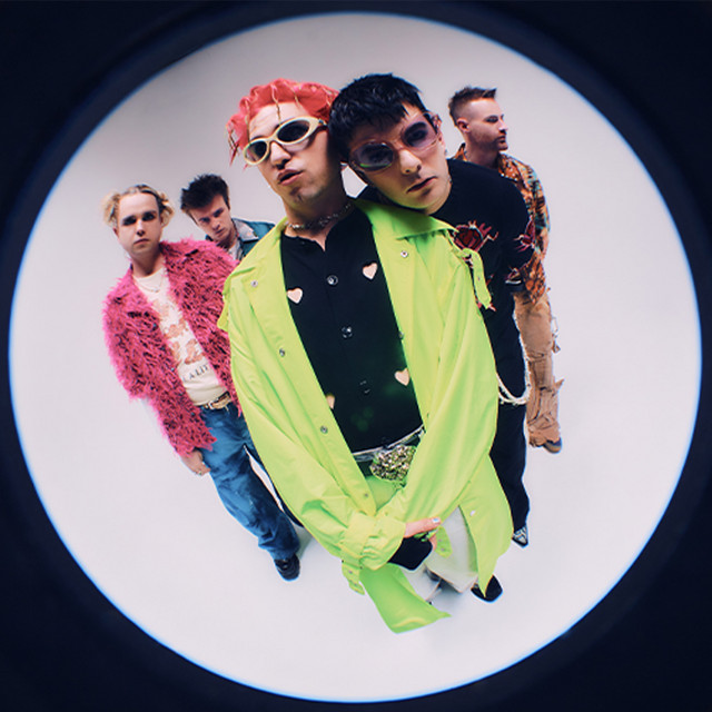 Gorillaz, IDLES