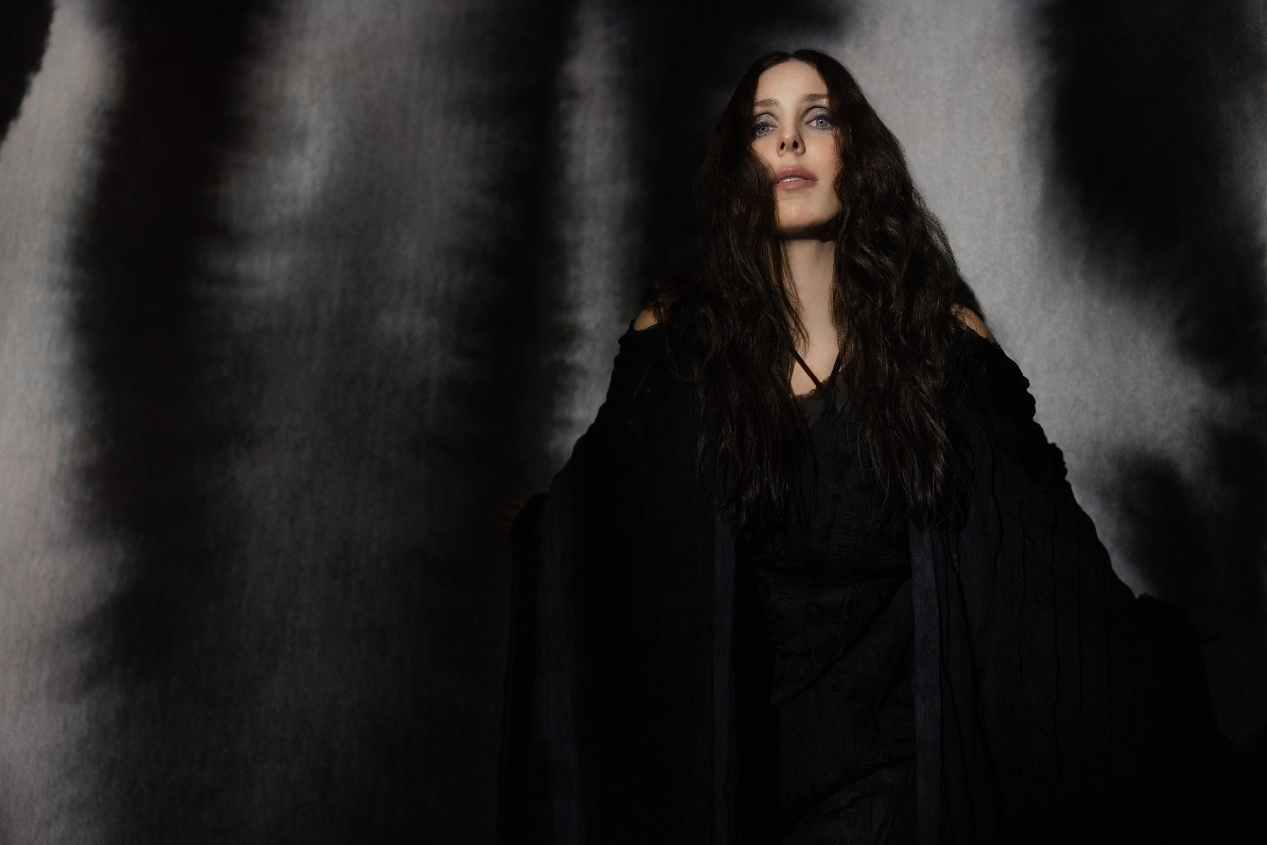 Chelsea Wolfe: "Fear of my life becoming stagnant is much greater than any fear of the unknown"