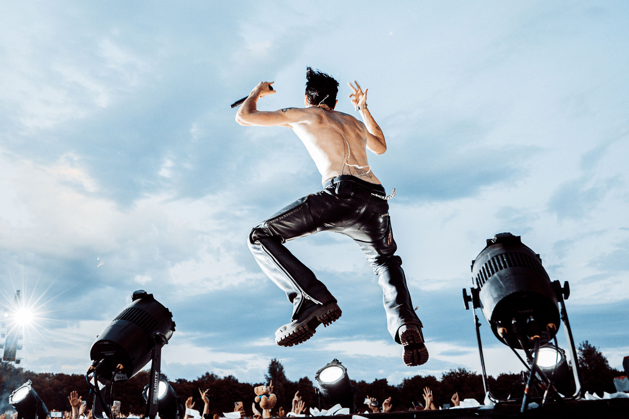 Yungblud brings his 'Idols' world tour back to Yorkshire for its opening arena date