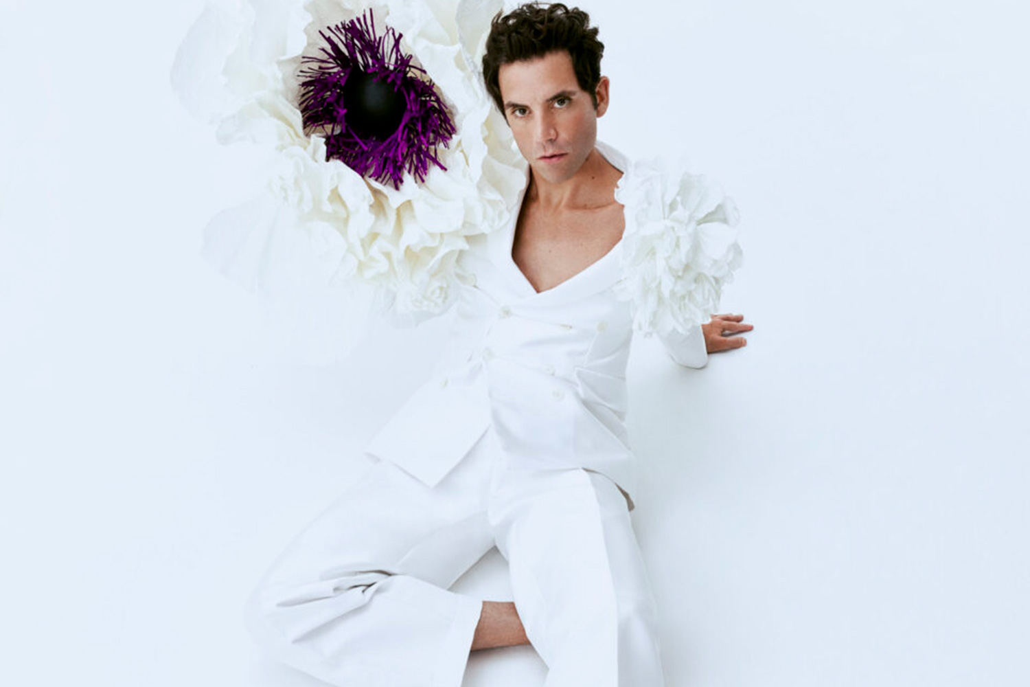 Mika has announced a new tour for April 2024