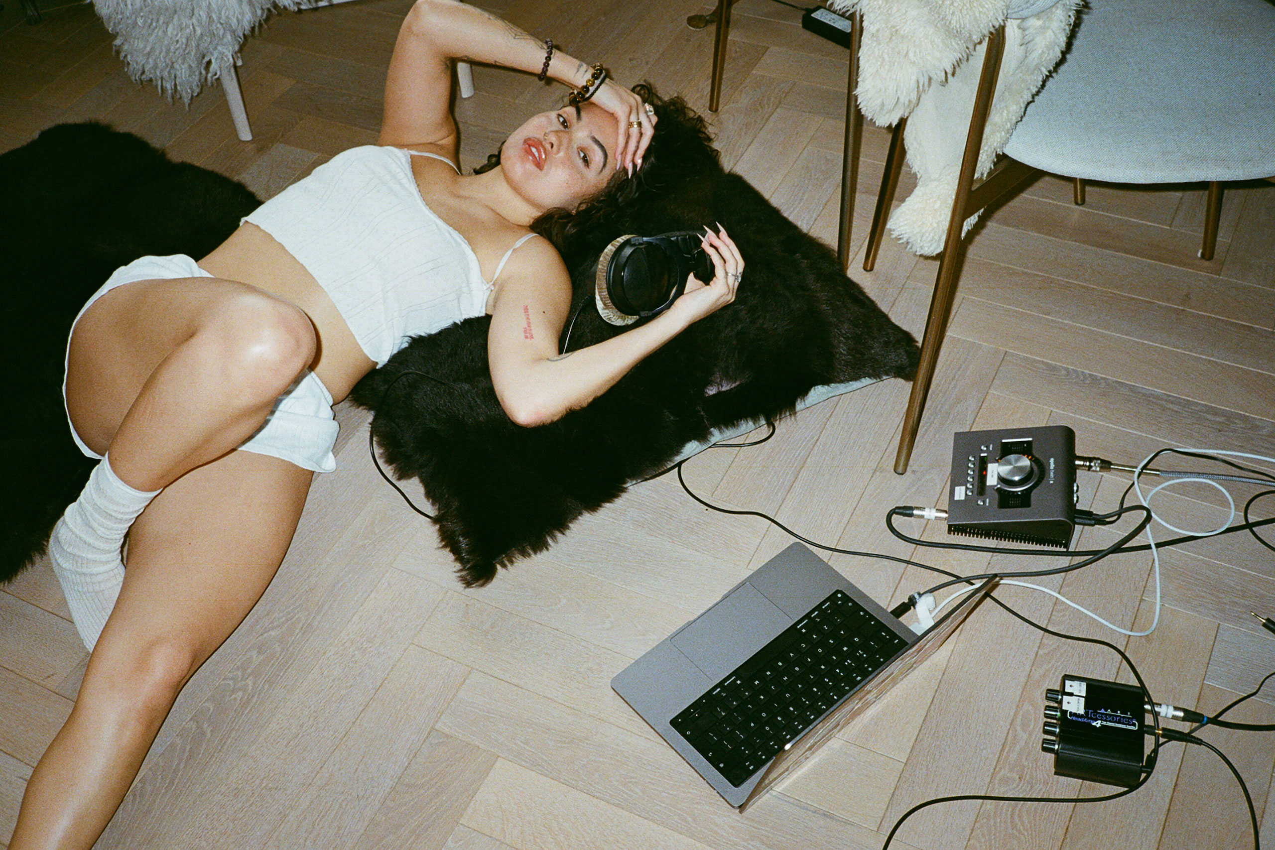 Mabel has announced a self-titled mixtape and shared new track 'January 19'