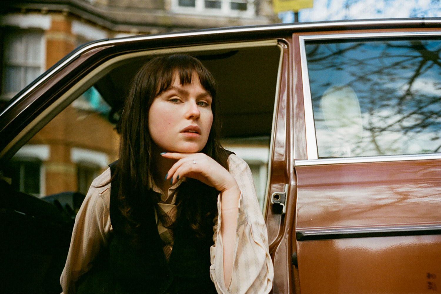 Ellie Bleach has shared a festive new single, 'Merry Christmas, Do You Ever Think Of Me?'