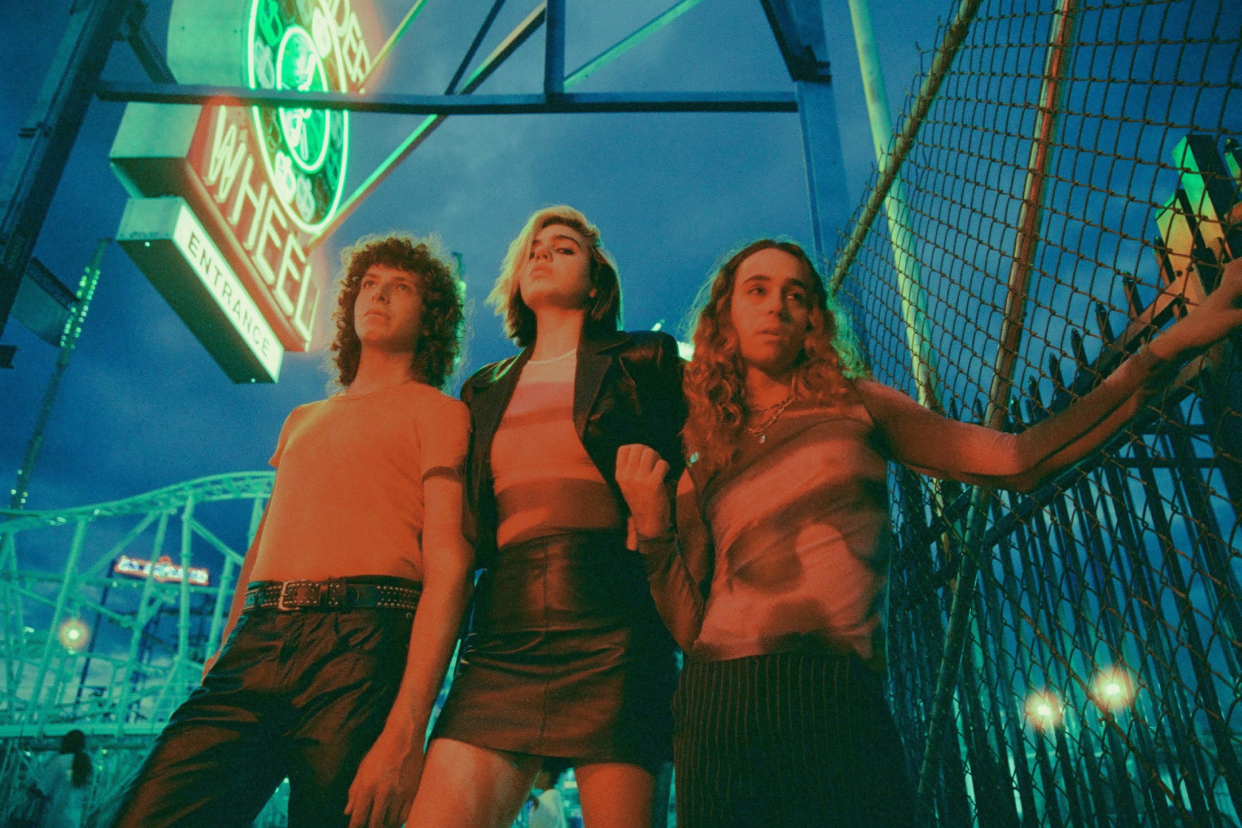 Sunflower Bean are teasing a new track