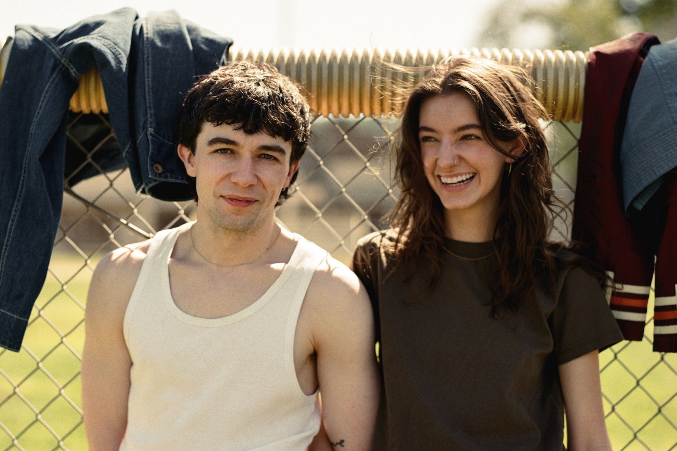 Alix Page releases new single, ‘Pulling Teeth’