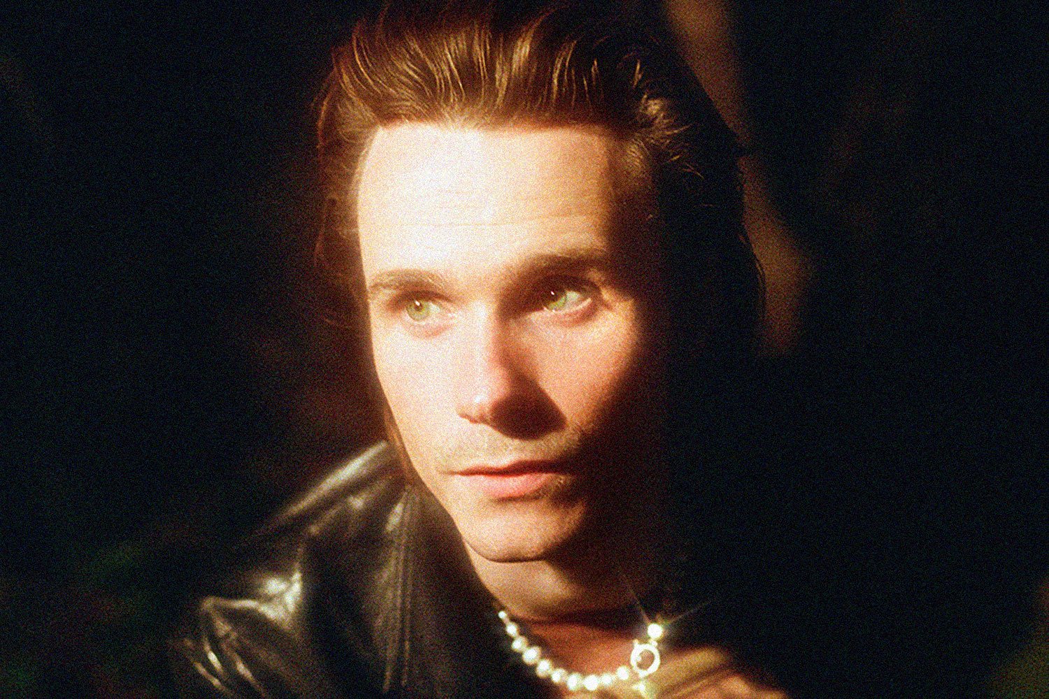 Chilli Jesson is set to debut a new single, 'Love Is A Serious Mental Illness', later this week