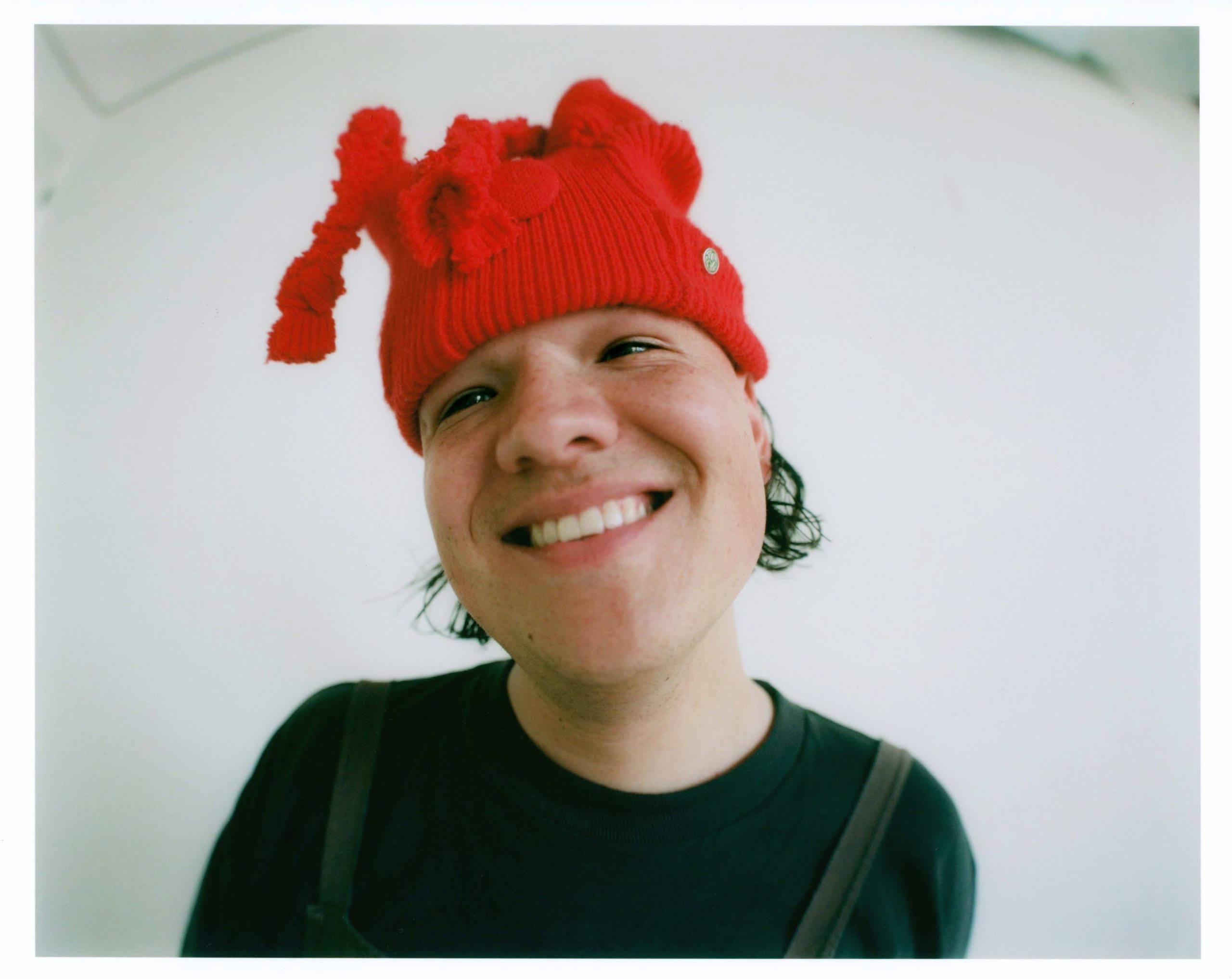 Deaton Chris Anthony has revealed a new single, 'Behind The Lockers With Hunter'