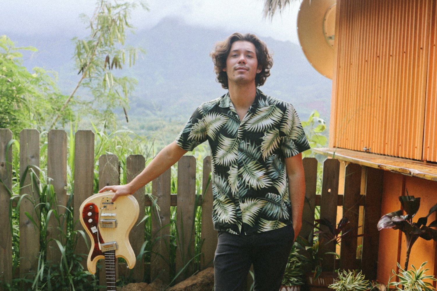 Eli Smart has dropped a breezy new banger, ‘Done Me’