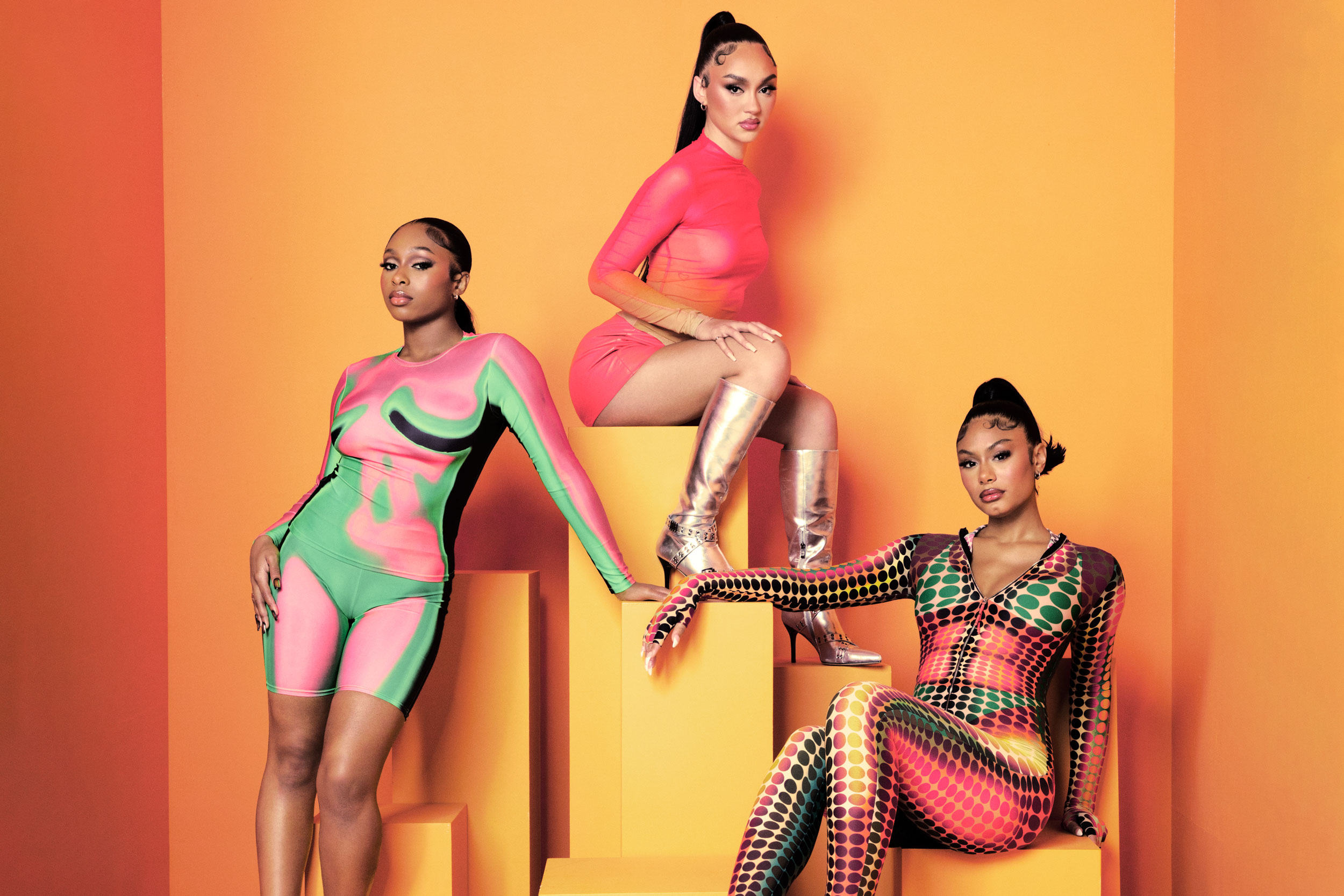 FLO have added a bonus track to their new EP, '3 Of Us' - check out 'Suite Life (Familiar)' Feat. Bellah