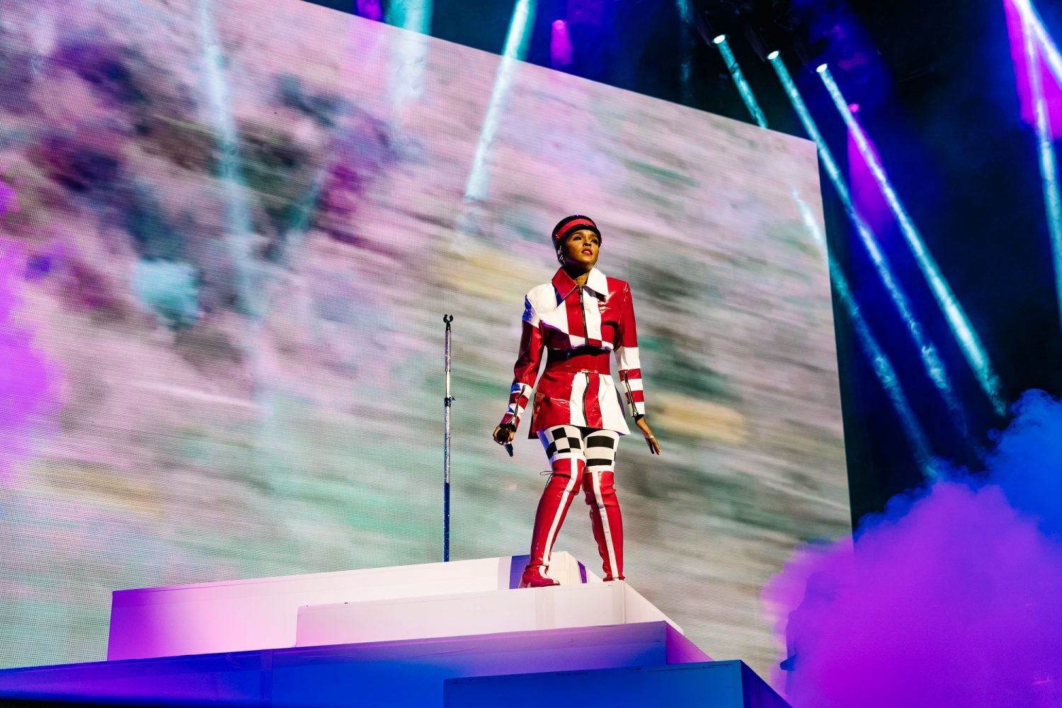 Janelle Monáe has teased a new song 'Float'