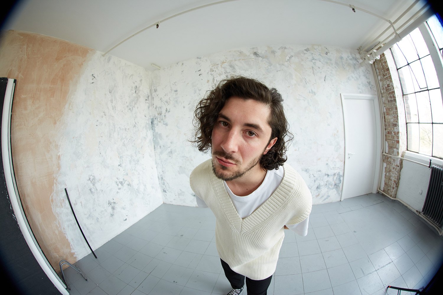 Jaws The Shark has teamed up with Dinosaur Pile-Up for new single 'Destroy The World'