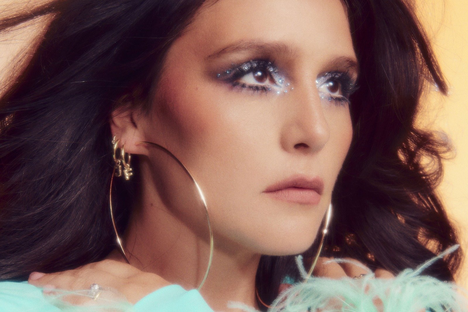 Jessie Ware has shared her new single, 'Free Yourself'