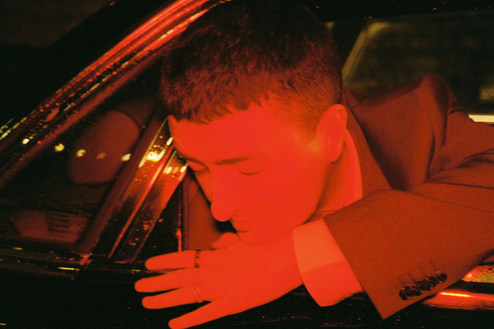 Joesef has debuted the video for his latest single, 'It's Been A Little Heavy Lately'