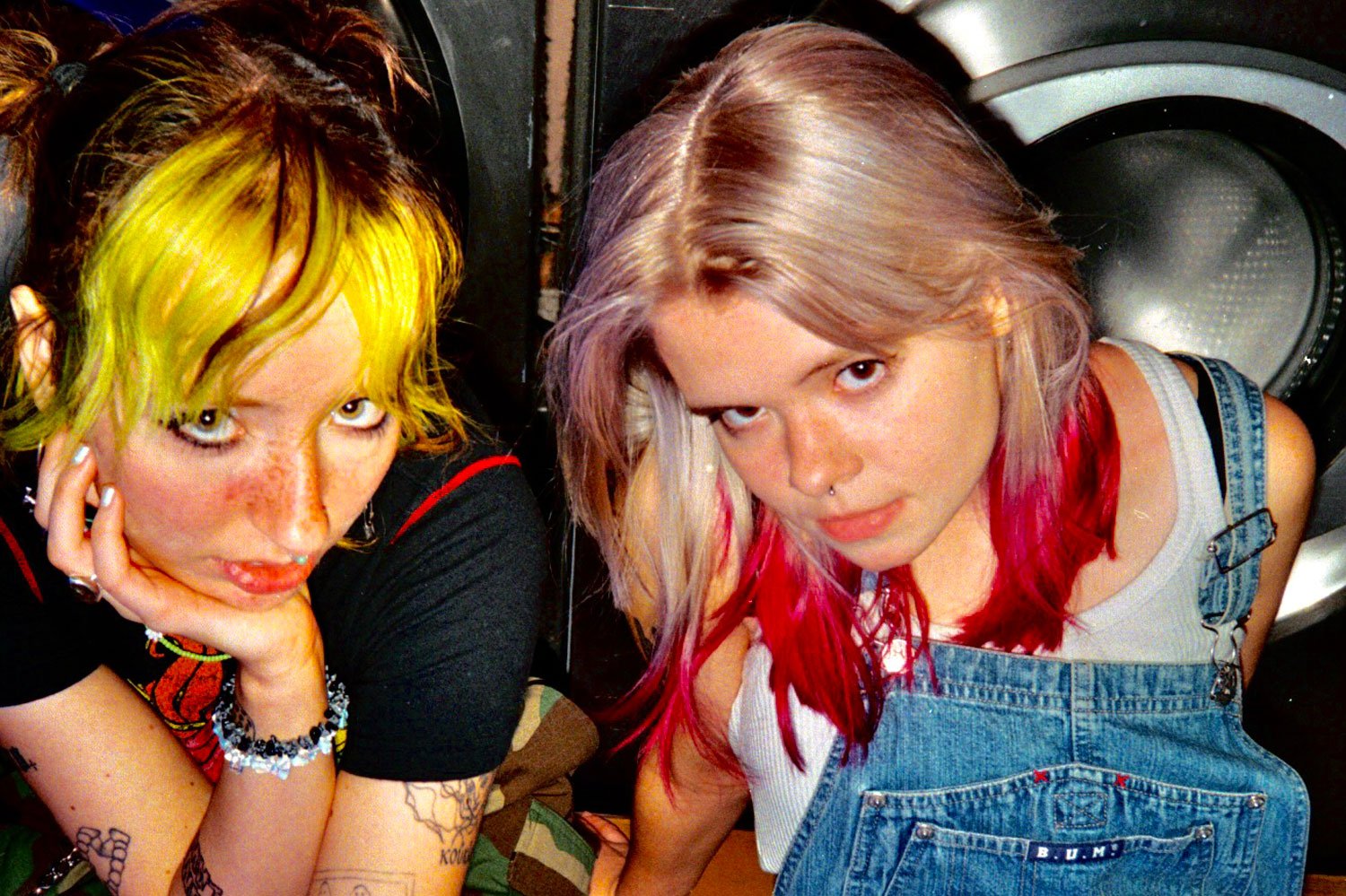 The Let Go have dropped a brand new single, 'Last Year's Model Club'