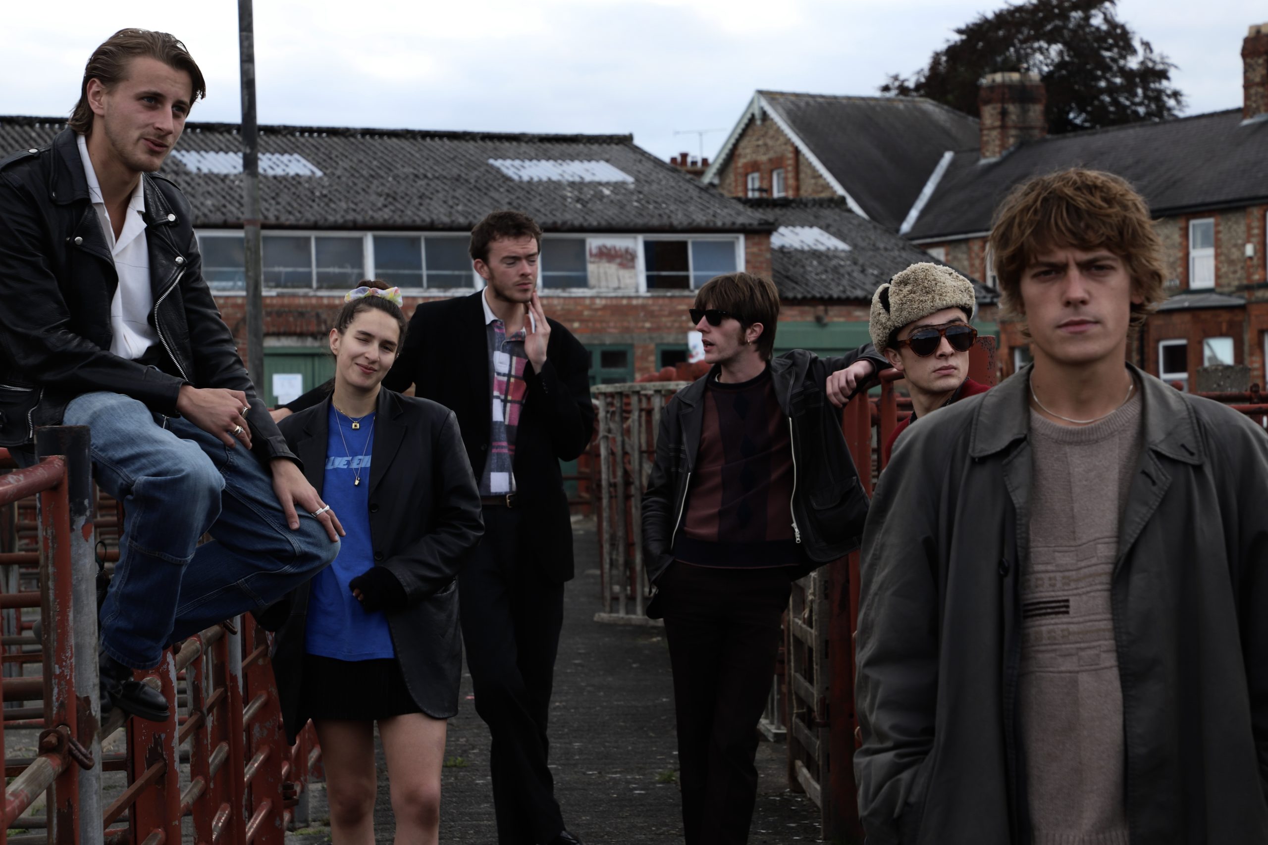 DEADLETTER have announced their debut EP, ‘Heat!’, with a new single, ‘Weights’