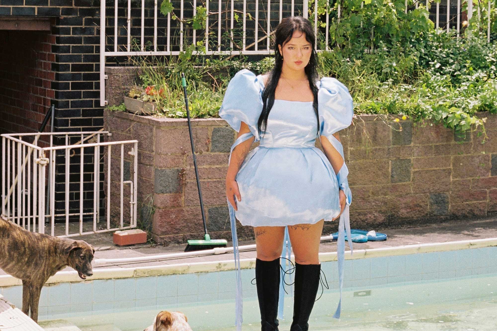 Mallrat has announced her debut album, 'Butterfly Blue' - check out new track 'Teeth'