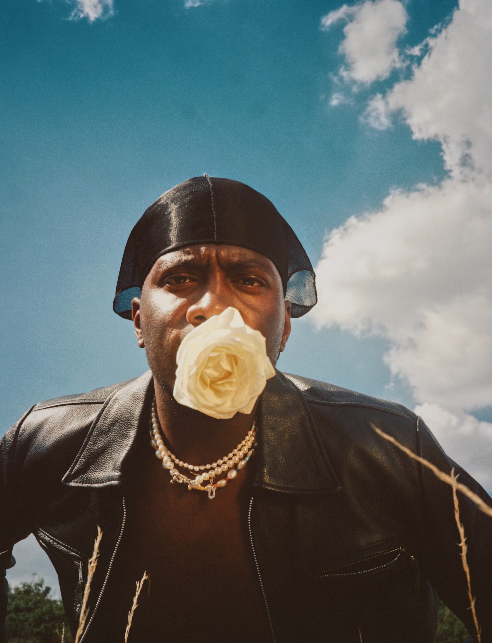 Check out Master Peace's "flirty fun" new single, 'Veronica'