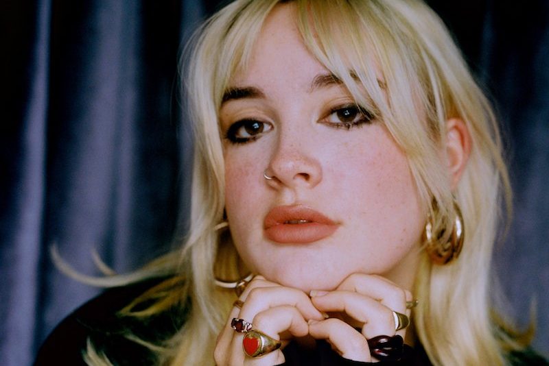 Matilda Cole has debuted a new single, 'Bite Down'