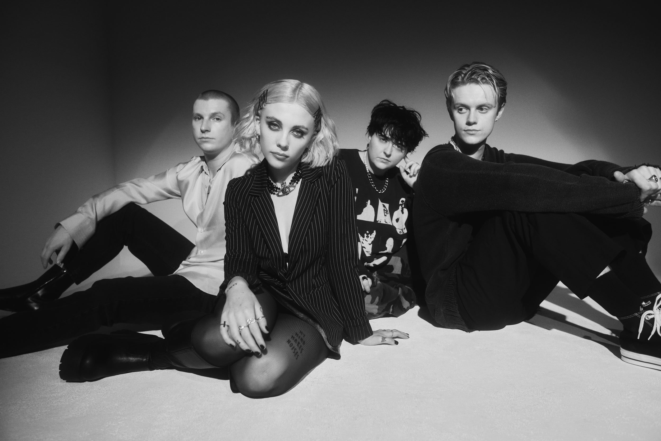 Pale Waves have dropped a new video for 'Clean'