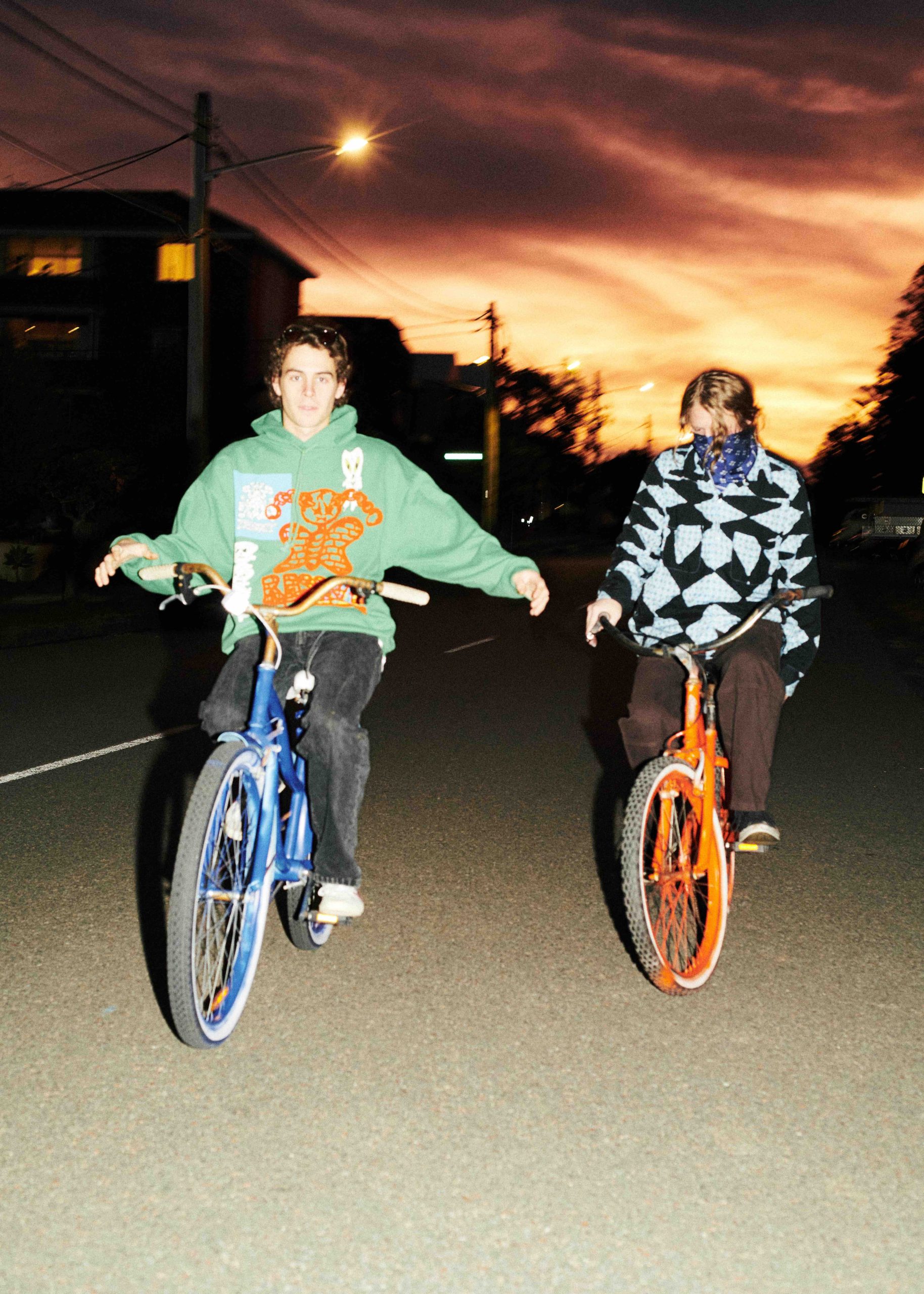 Royel Otis have shared a new single ‘I Wanna Dance With You’