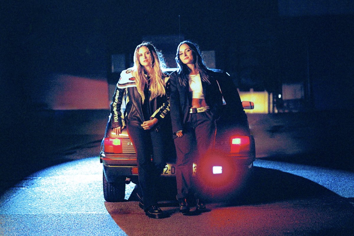 Rising duo SIIGHTS have dropped their comeback single, ‘Fake It’