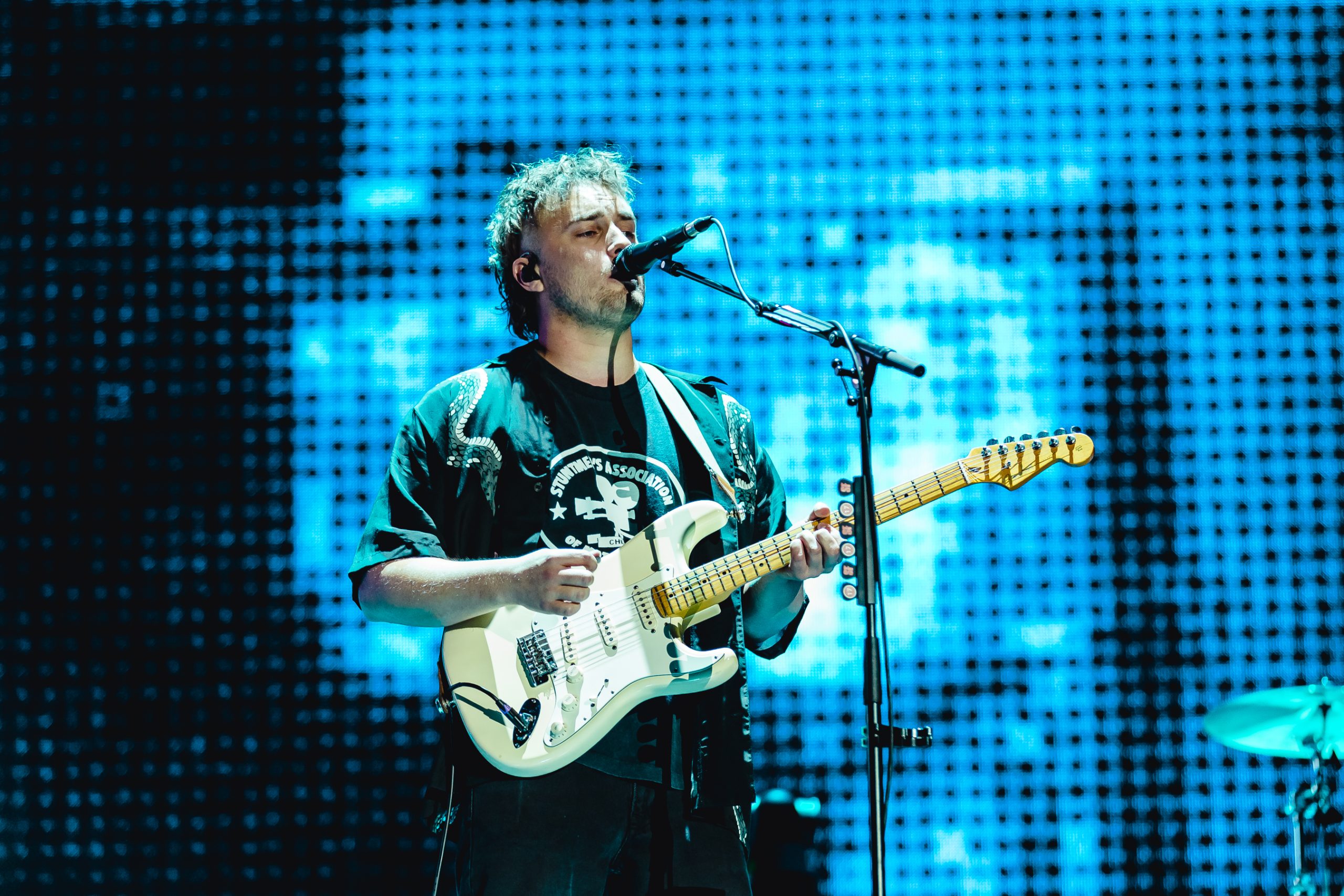 Sam Fender steps up big time to prove his A-list headliner status on day one at Reading 2023