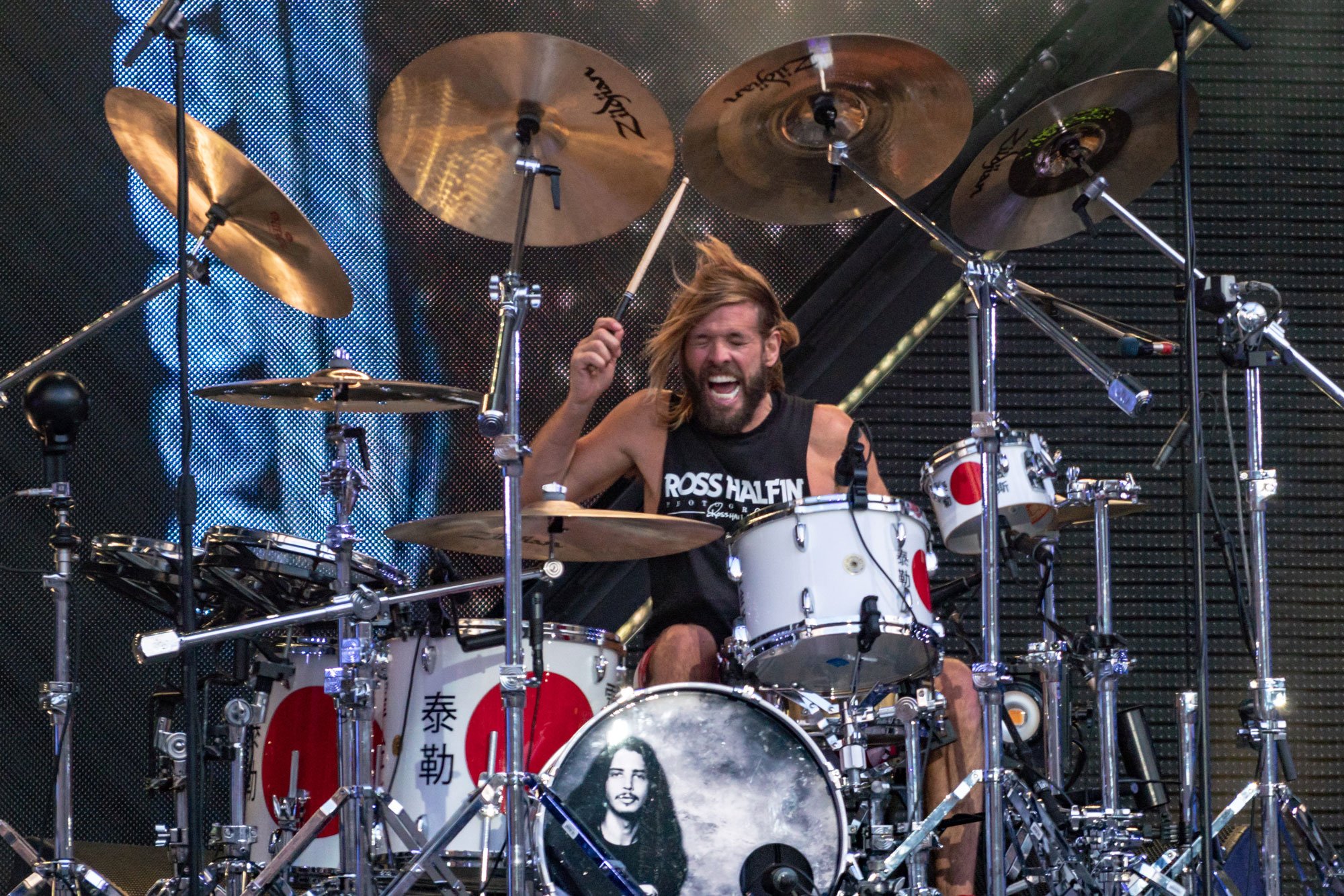 Two huge tribute concerts have been announced in memory of late Foo Fighters drummer Taylor Hawkins