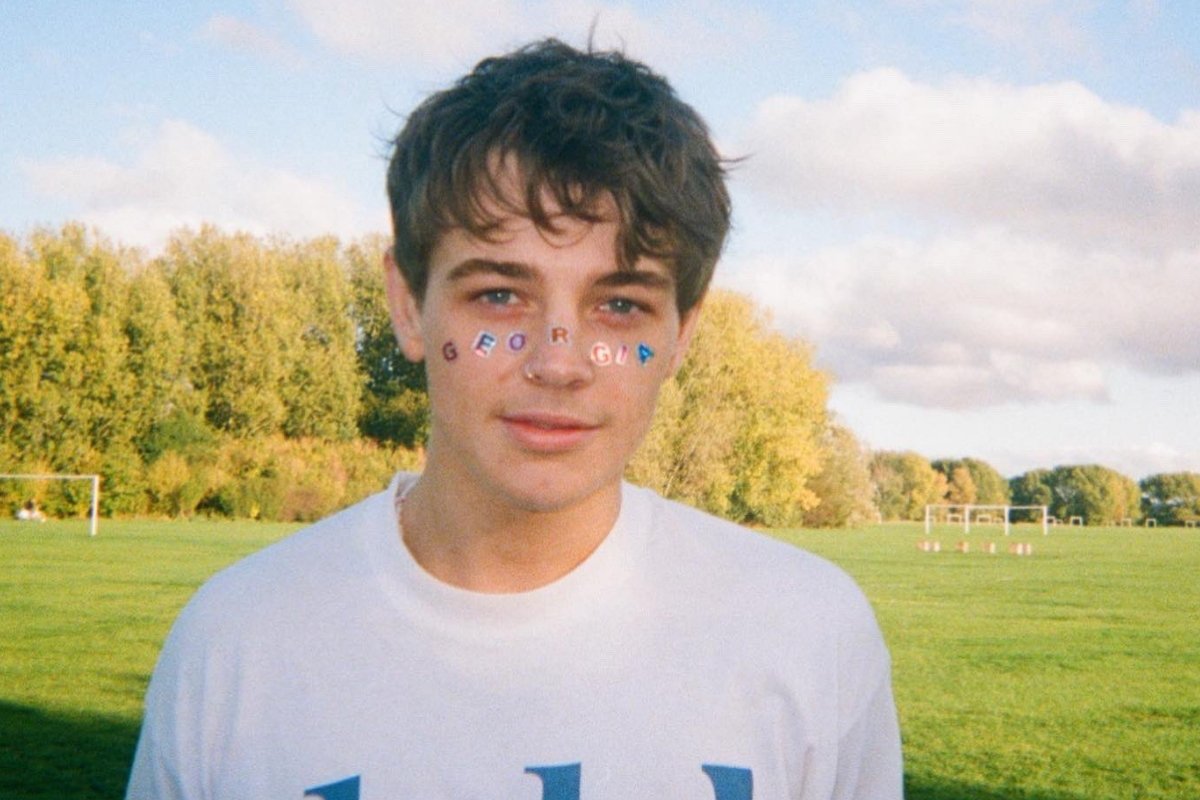 Thomas Headon has confirmed the imminent arrival of a new single, ‘Georgia’