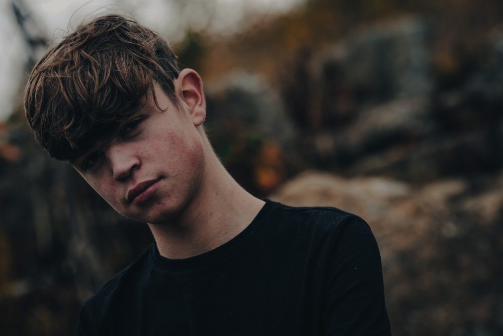 Tom A. Smith has dropped a new single, 'Could I Live With Being Fake'