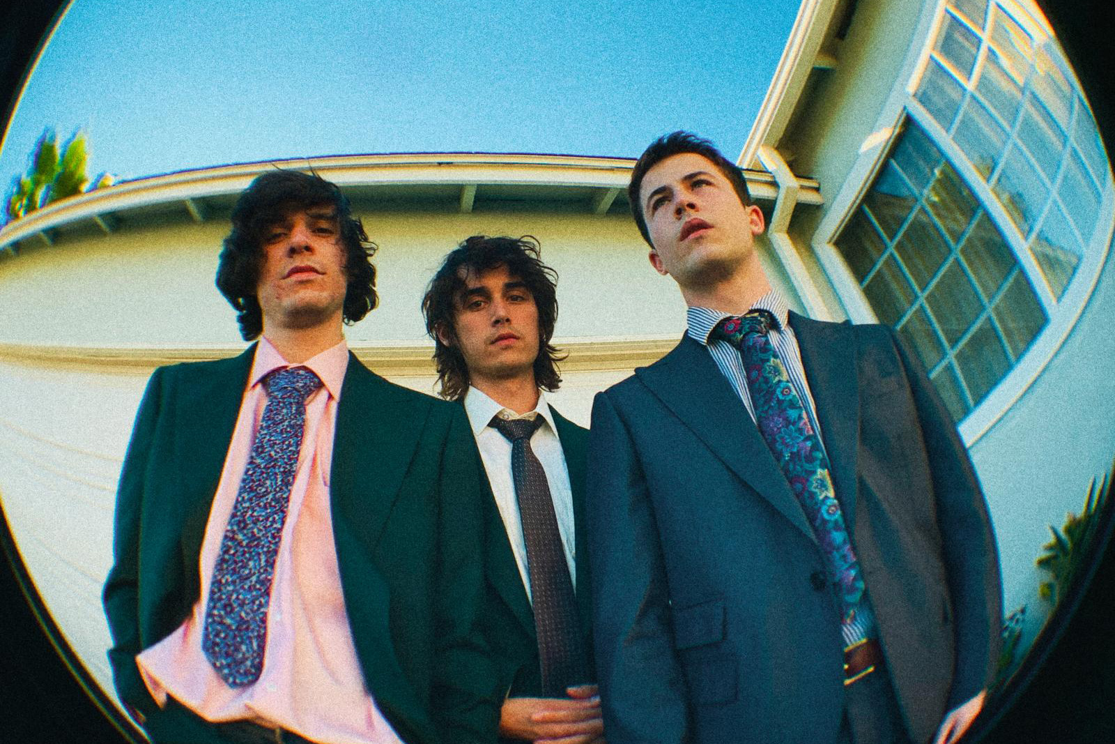 Wallows have announced they're dropping their new single 'Especially You' very soon