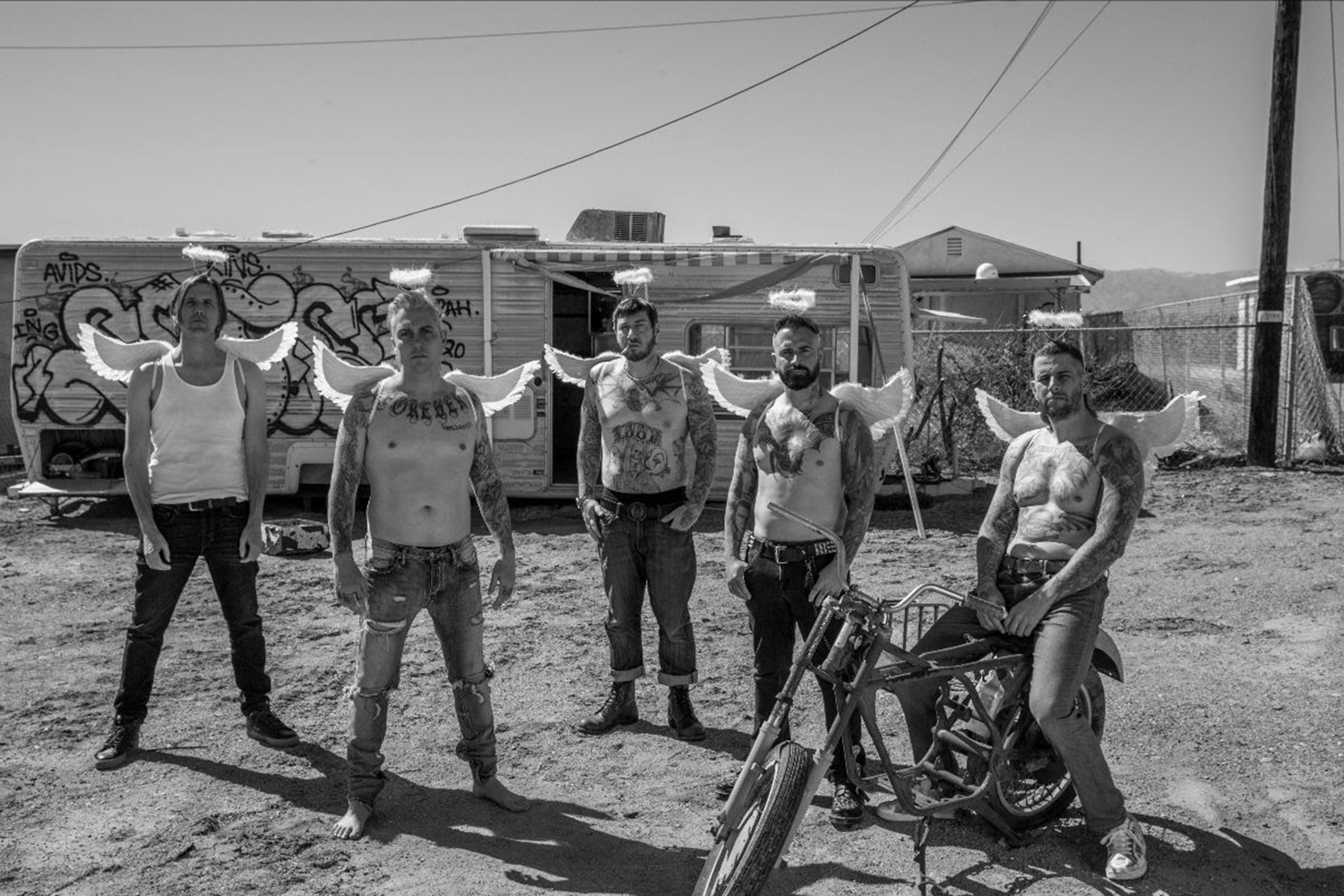 Avenged Sevenfold have unveiled a new video for their single 'Mattel'