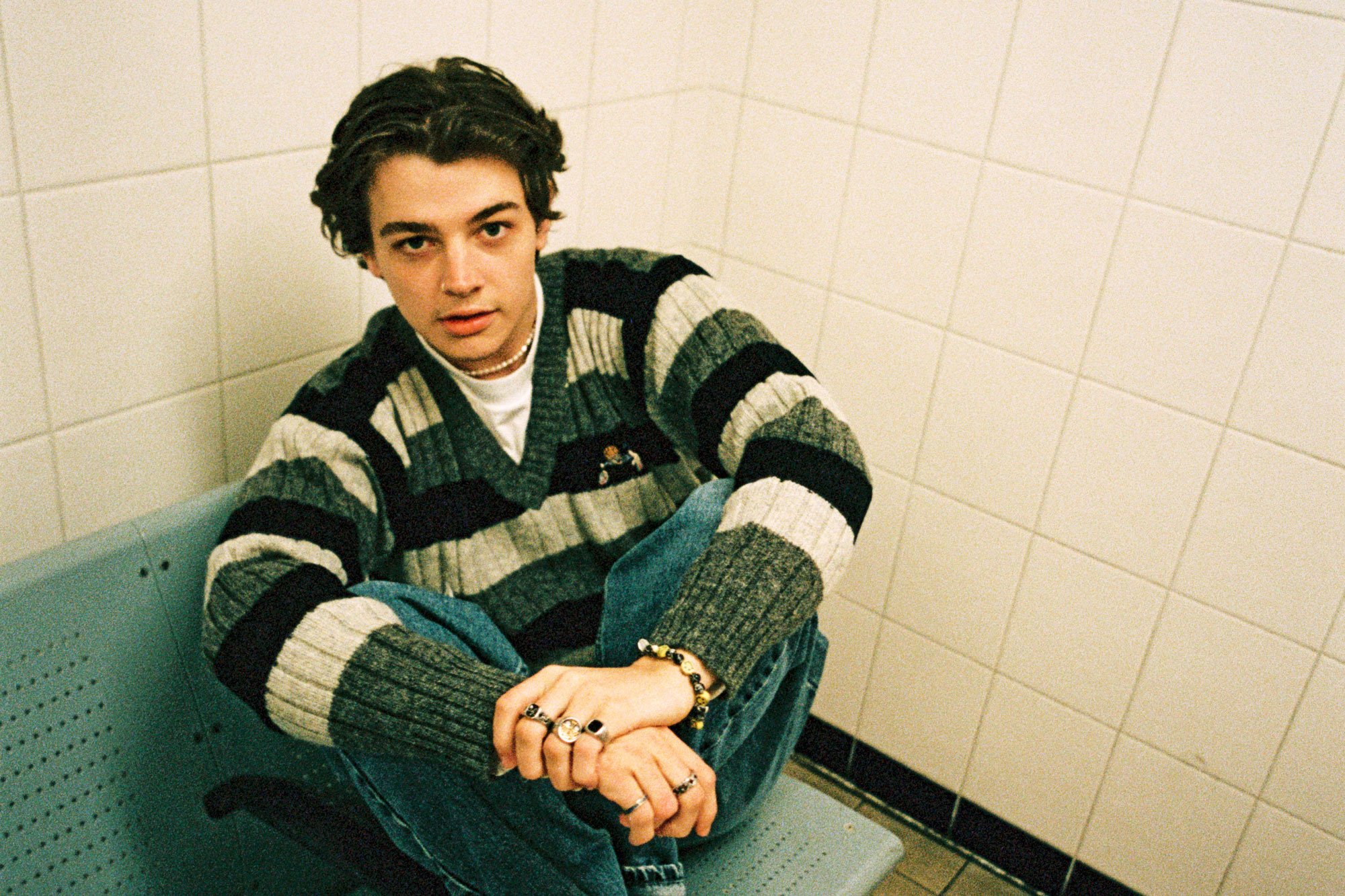 Thomas Headon has shared a live performance video of 'The Most Beautiful Thing'