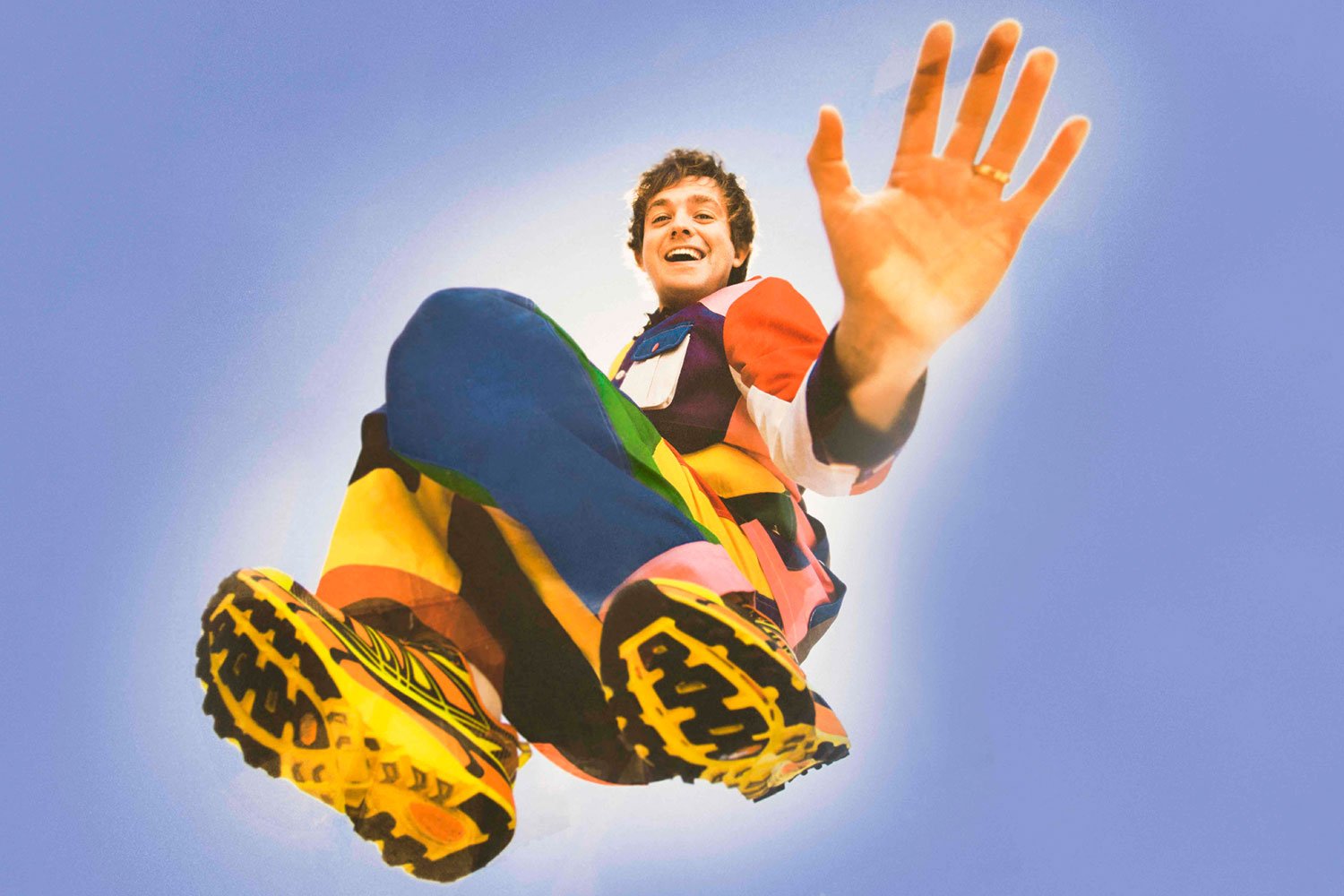 Dayglow has announced his new album, 'People In Motion', for October