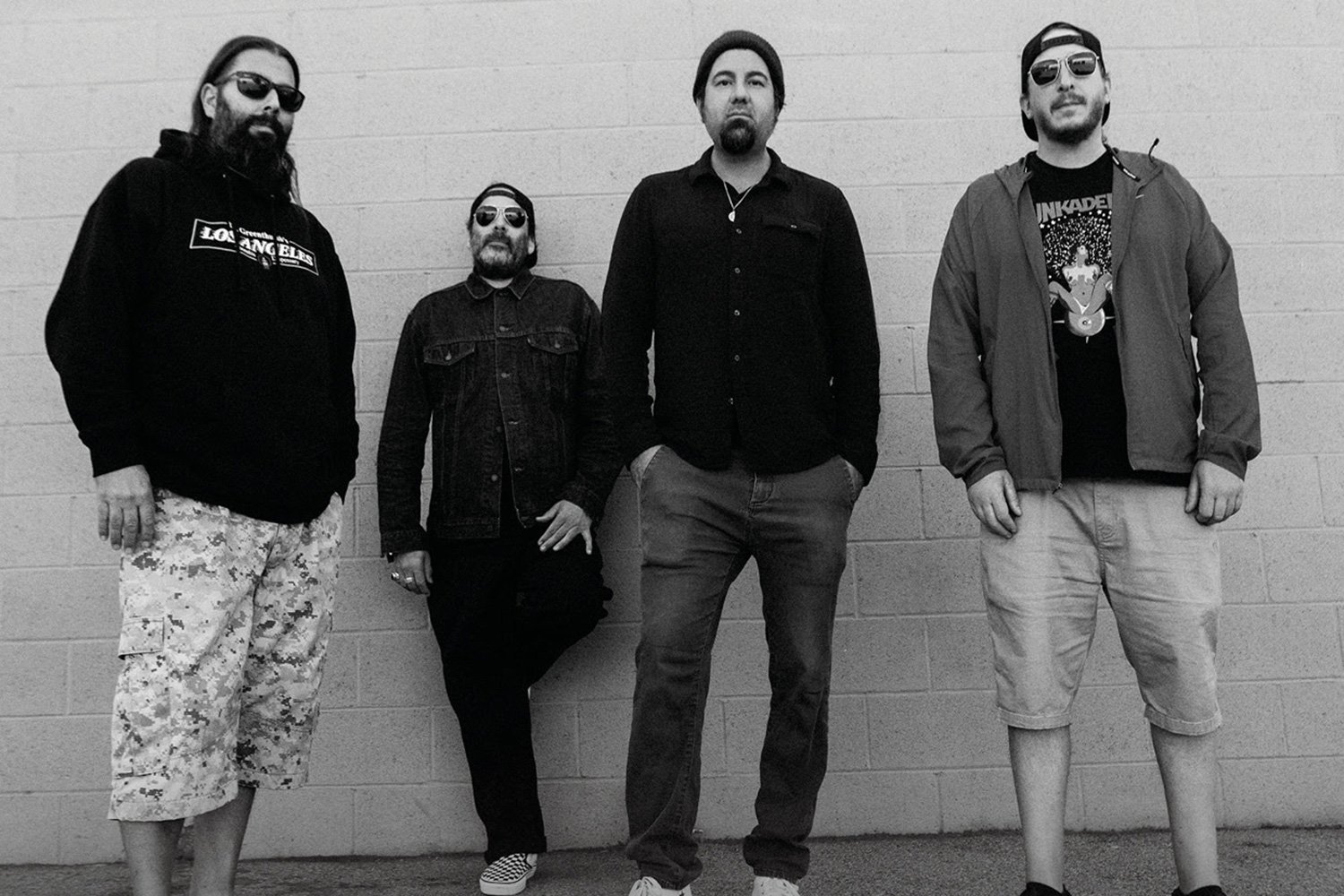 Deftones have signed up 100gecs, Knocked Loose and more for their fourth annual Dia De Los Deftones