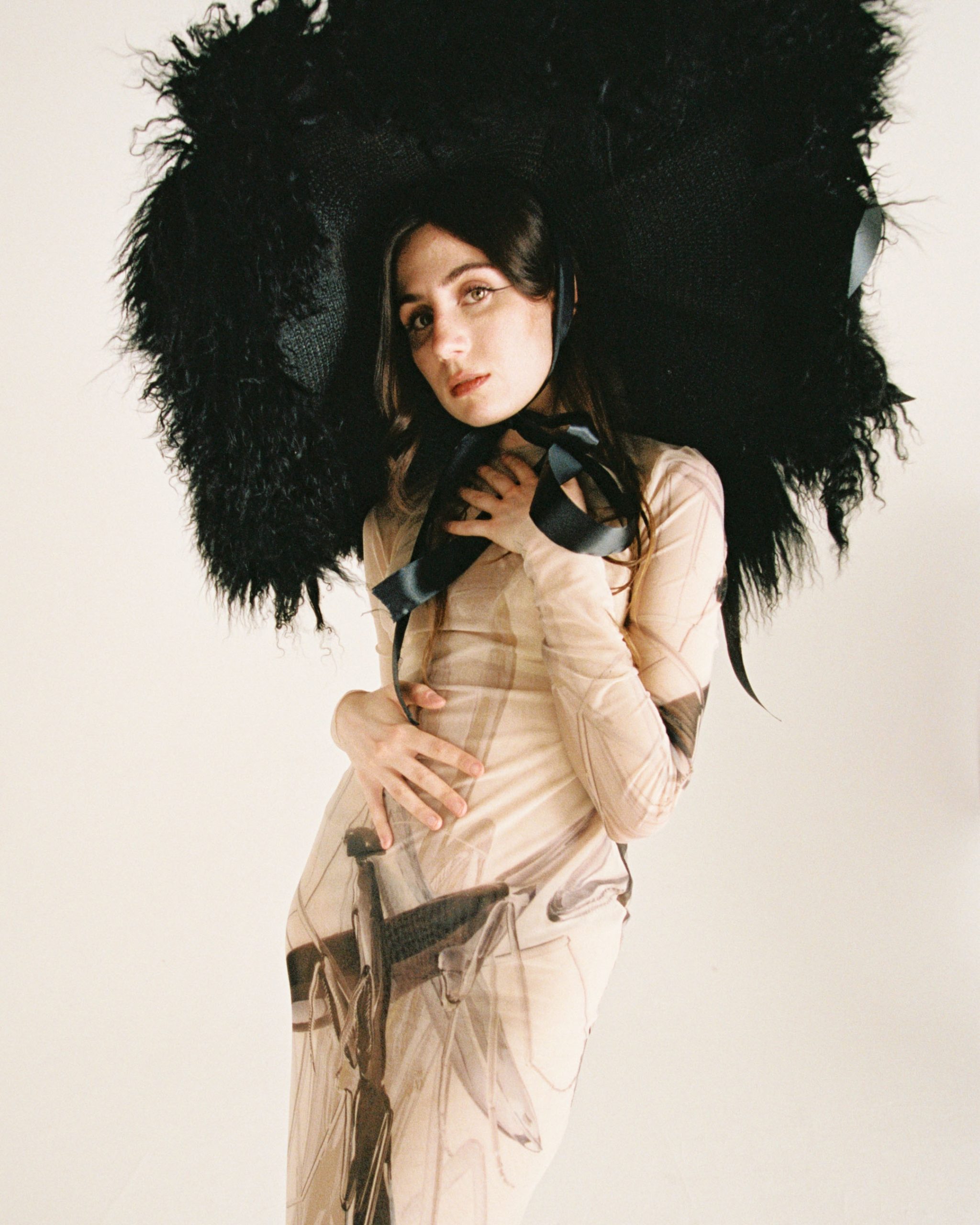 dodie has dropped a brand new single, 'Got Weird'