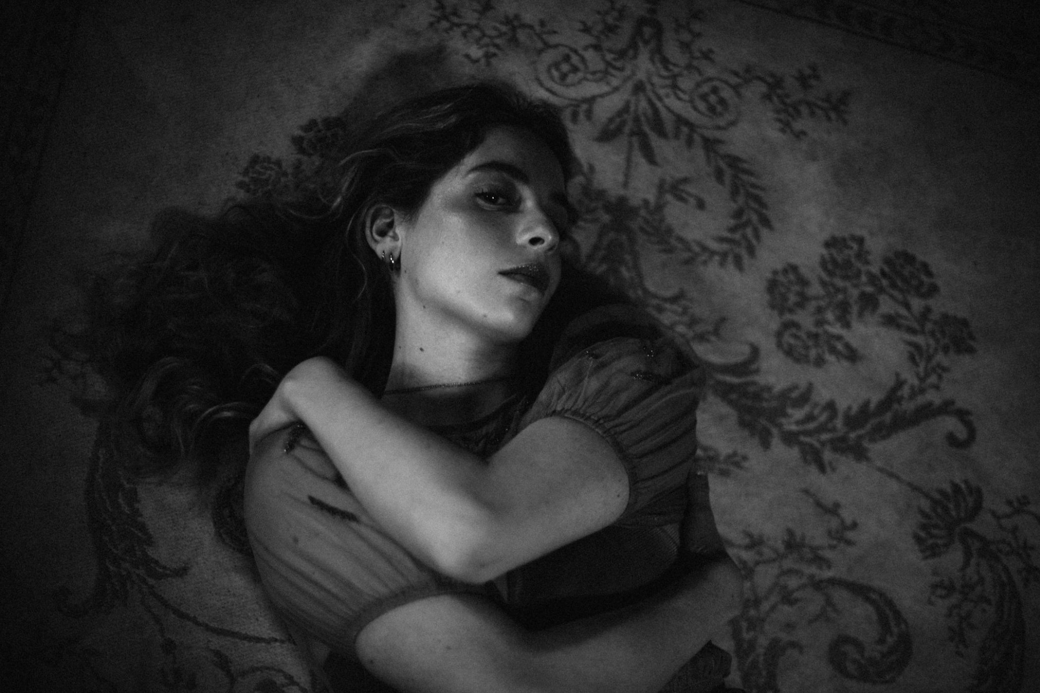 emie nathan has shared a new music video for ‘deep down’, the title track of her recent second EP