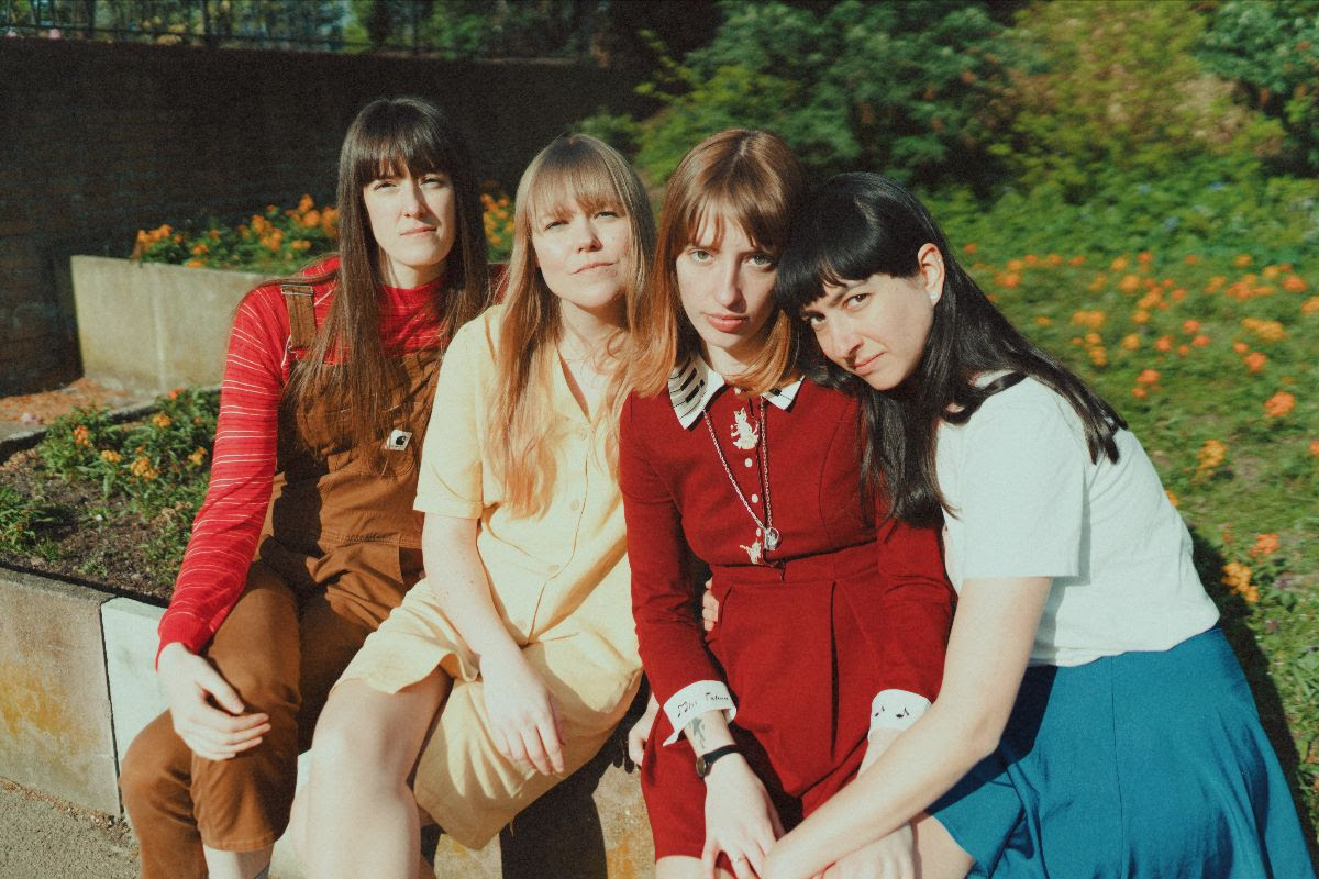 Check out Los Bitchos' new video for 'The Link Is About To Die'