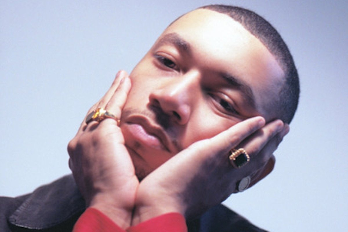 Watch Wesley Joseph debut new song 'HIATUS' during a new COLORS show