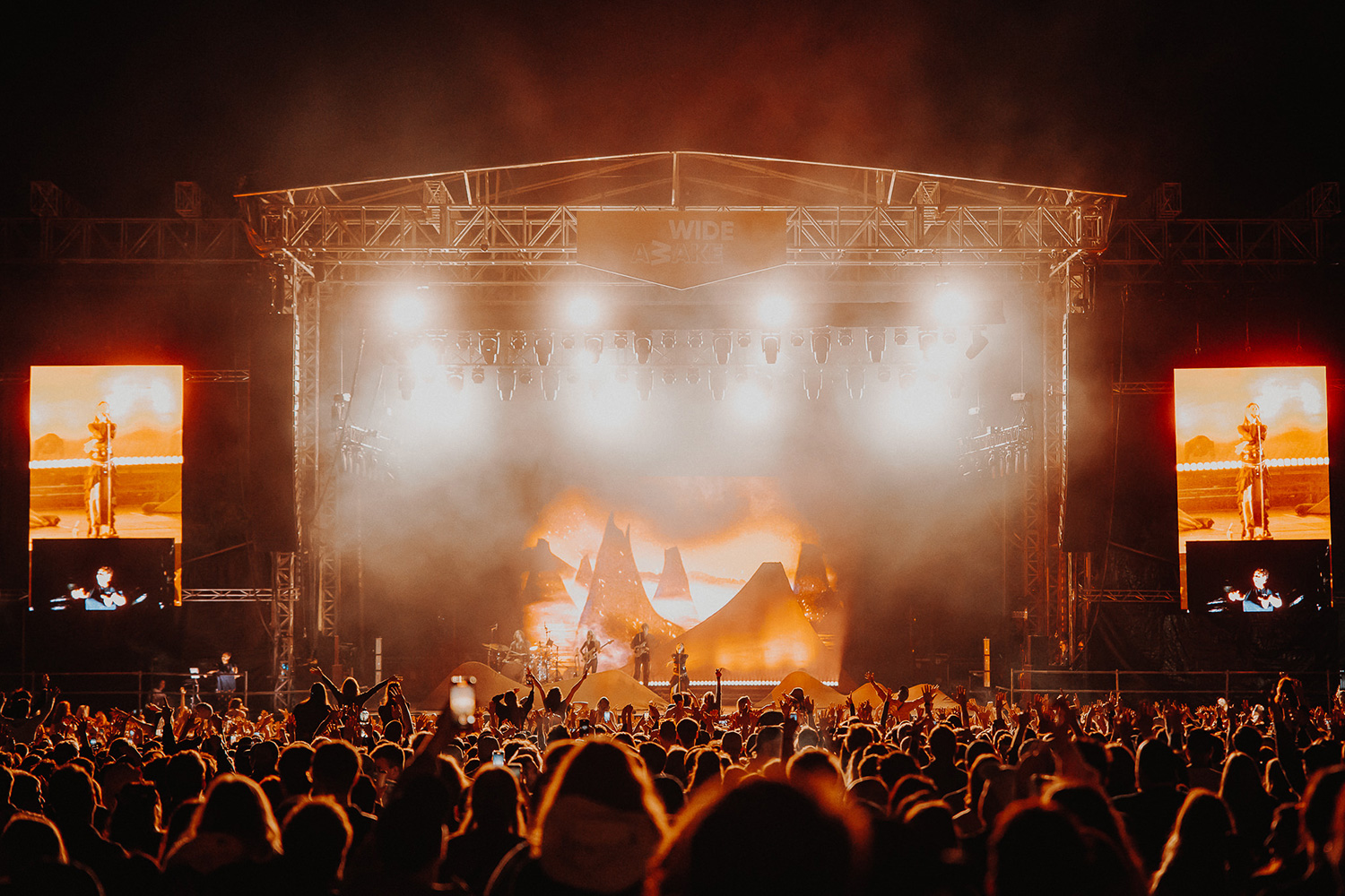 Slowdive and more have joined London festival Wide Awake