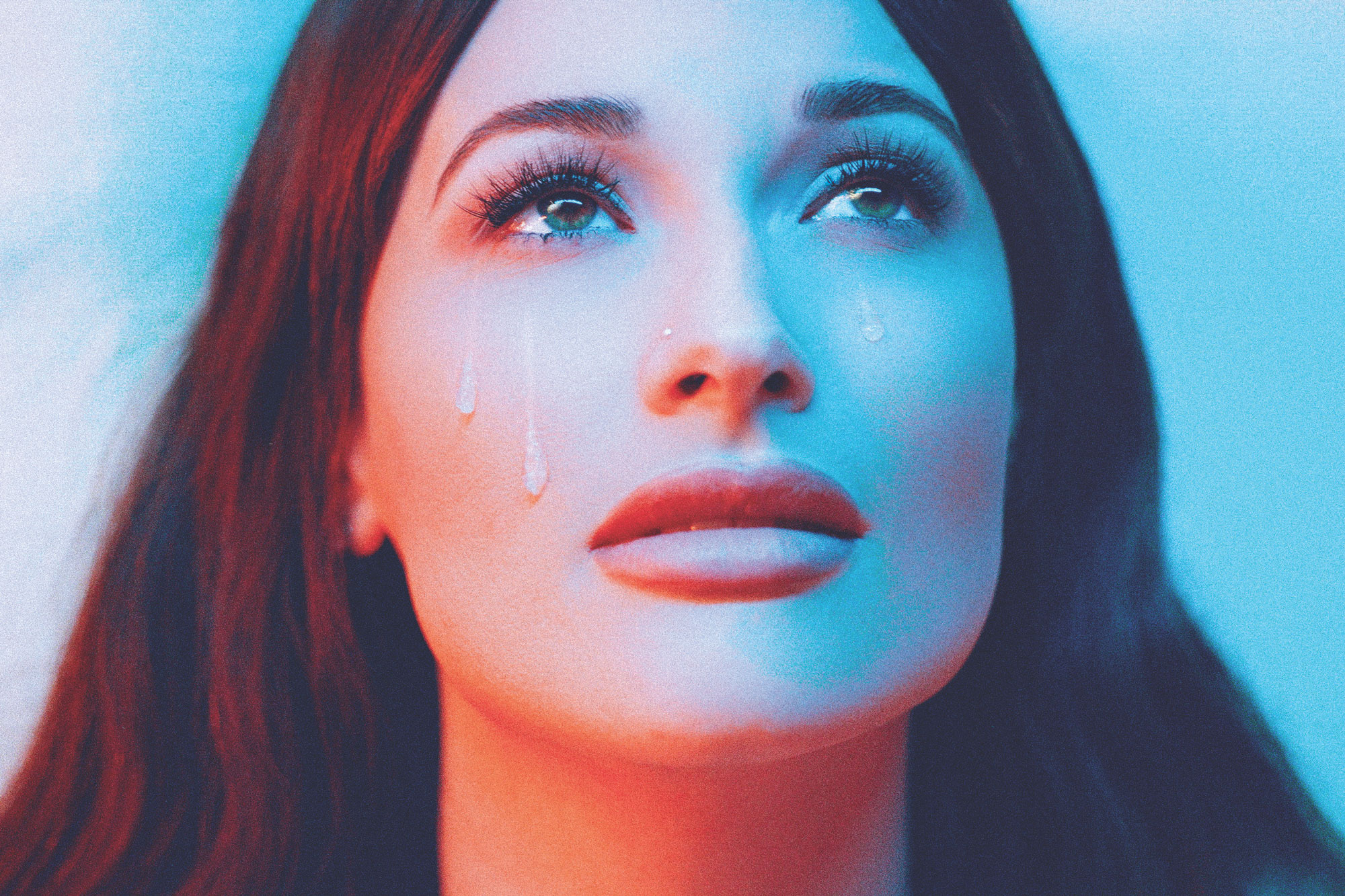 Kacey Musgraves has dropped a making of documentary for last year's album 'star-crossed'