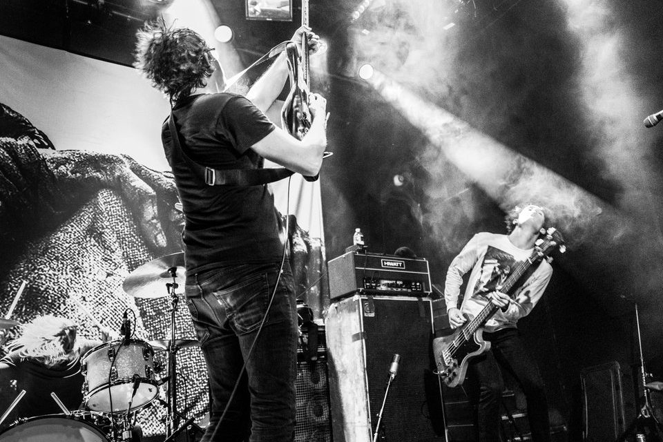 Metz have teamed up with IDLES' Joe Talbot for a new single, 'Come On Down'