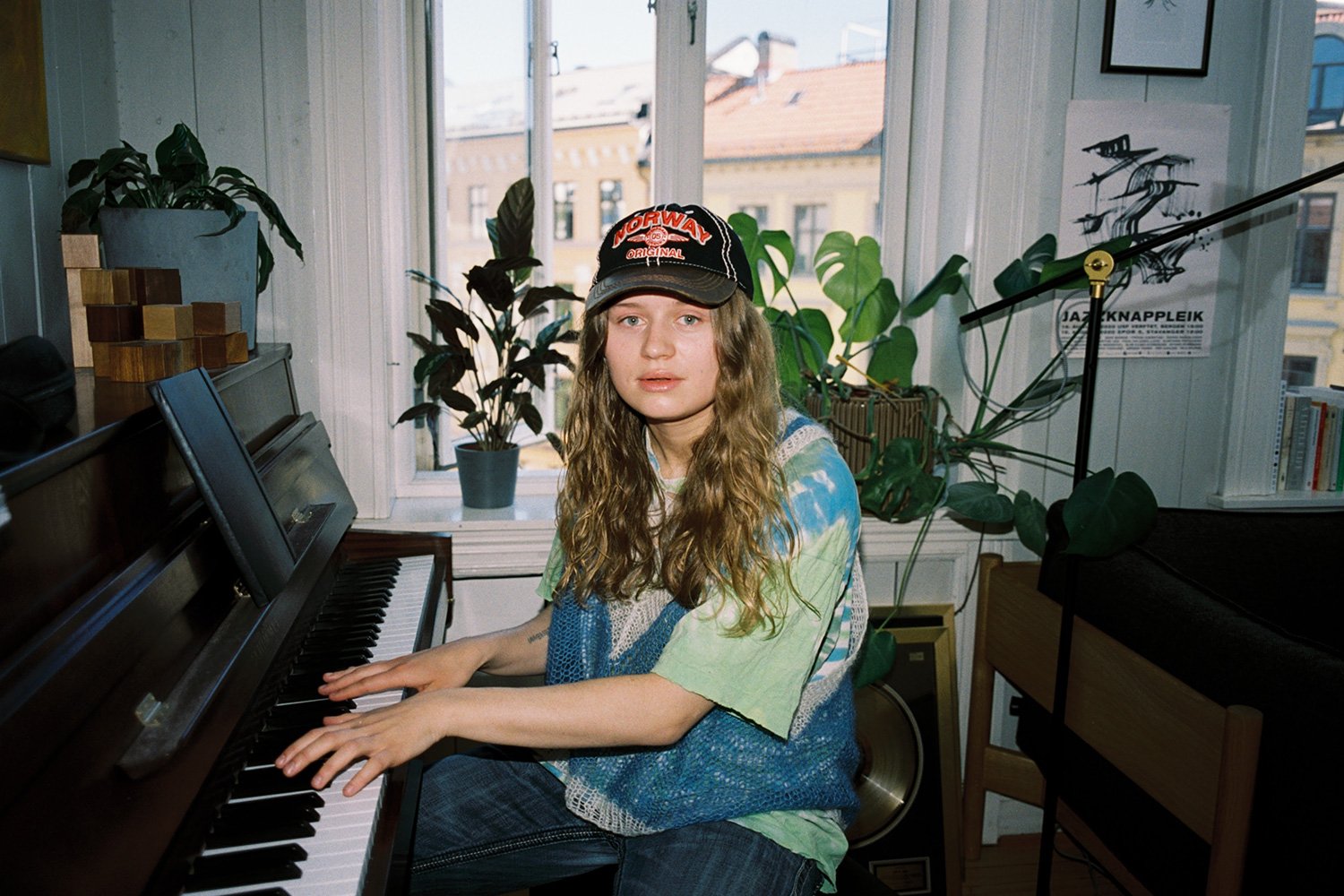 girl in red has dropped her new Aaron Dessner collab, ‘October Passed Me By’