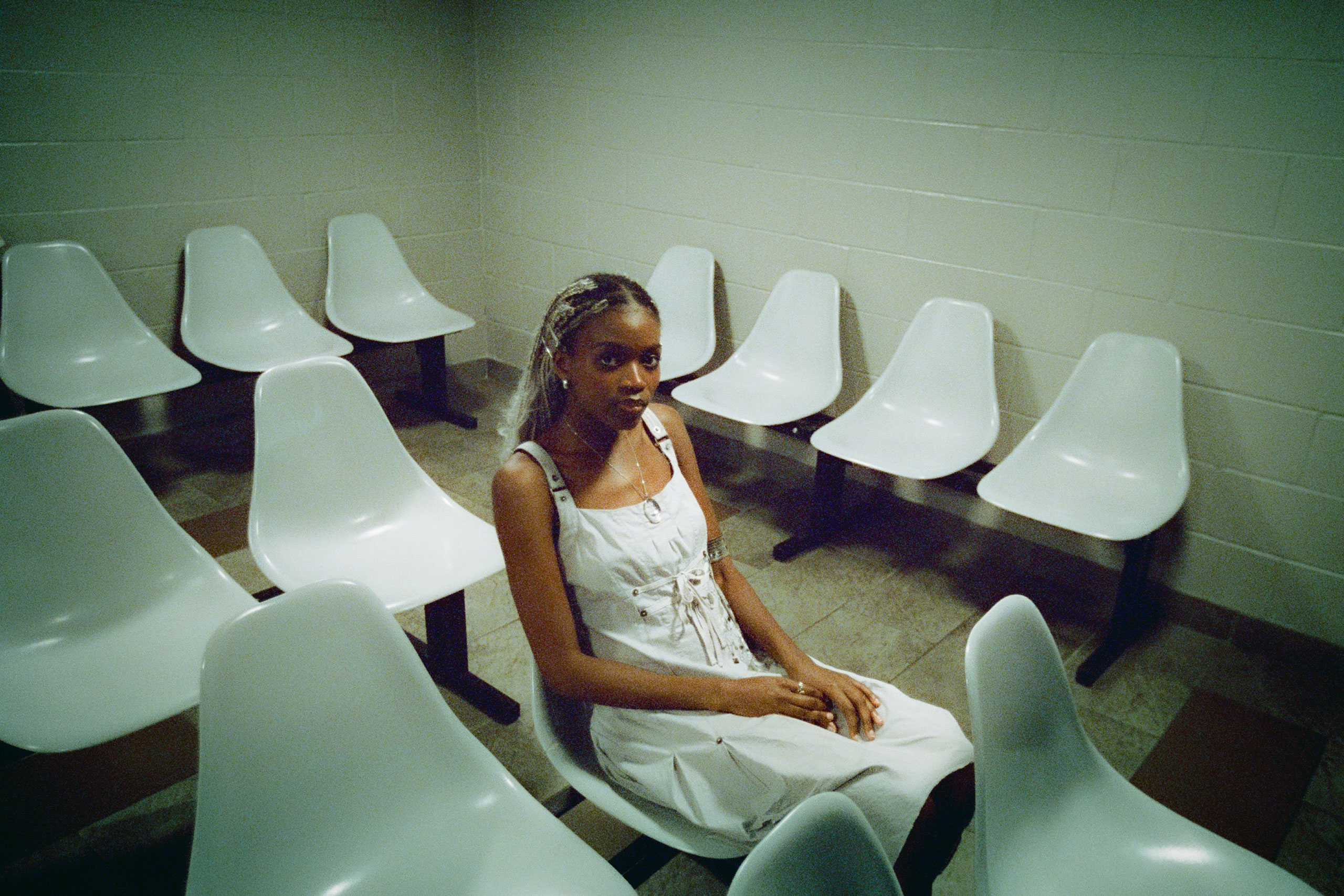 Hannah Jadagu has released a video for new single ‘Gimme Time’