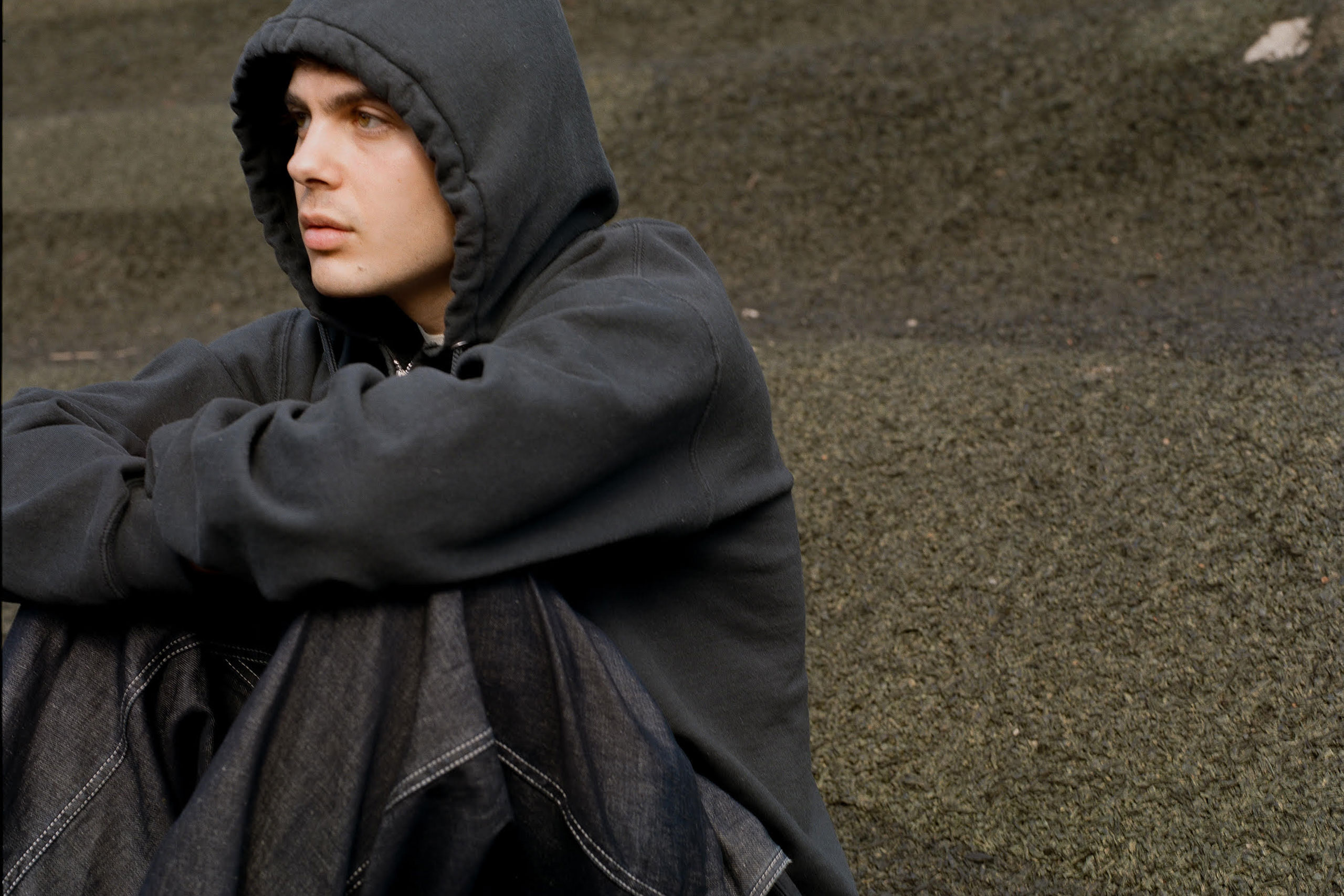 Niko B has announced his new mixtape 'cheerleader' with 'Beginners luck'