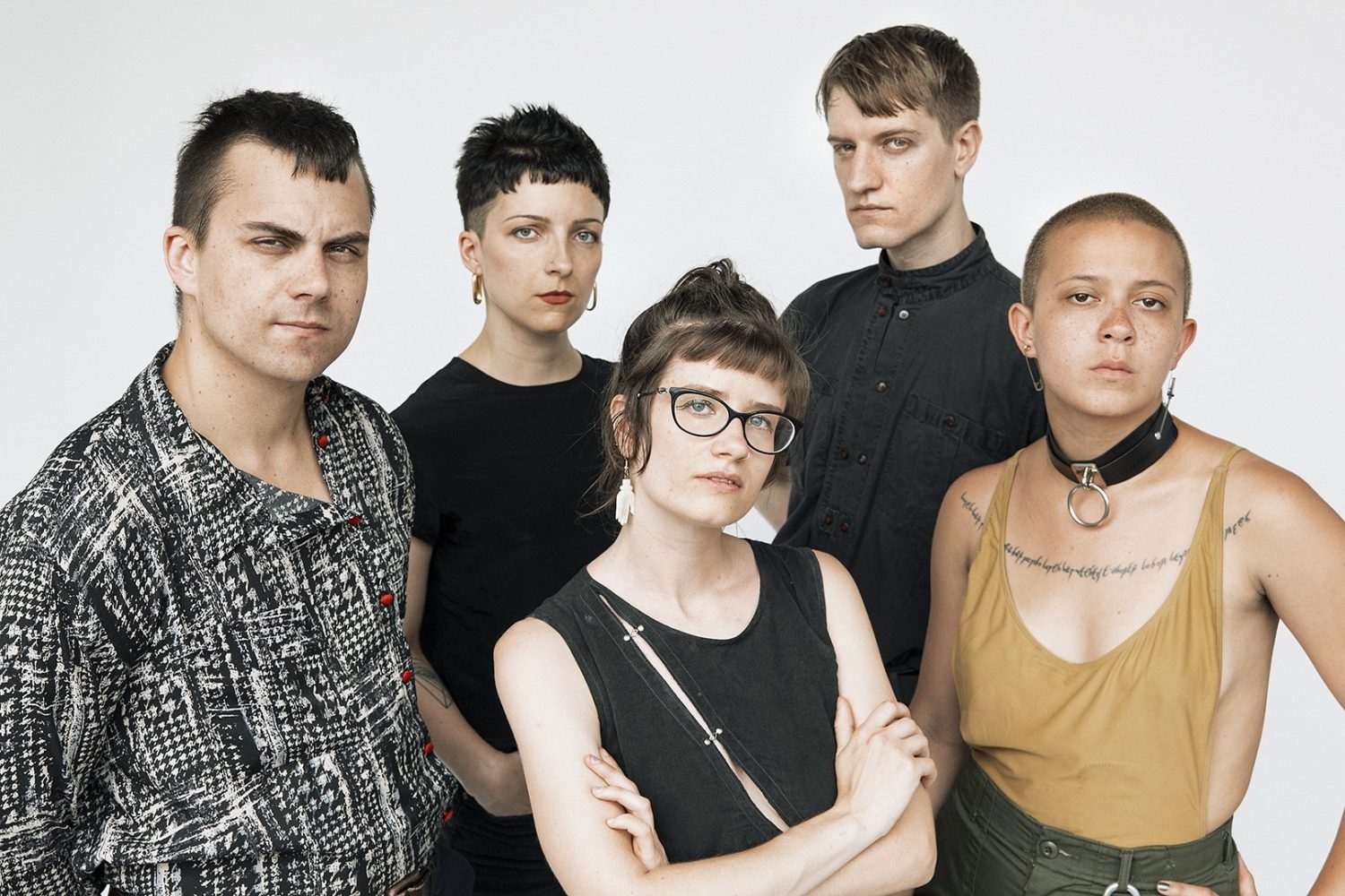 Bodega are teasing their upcoming mini-album with new cut, 'Knife on the Platter'