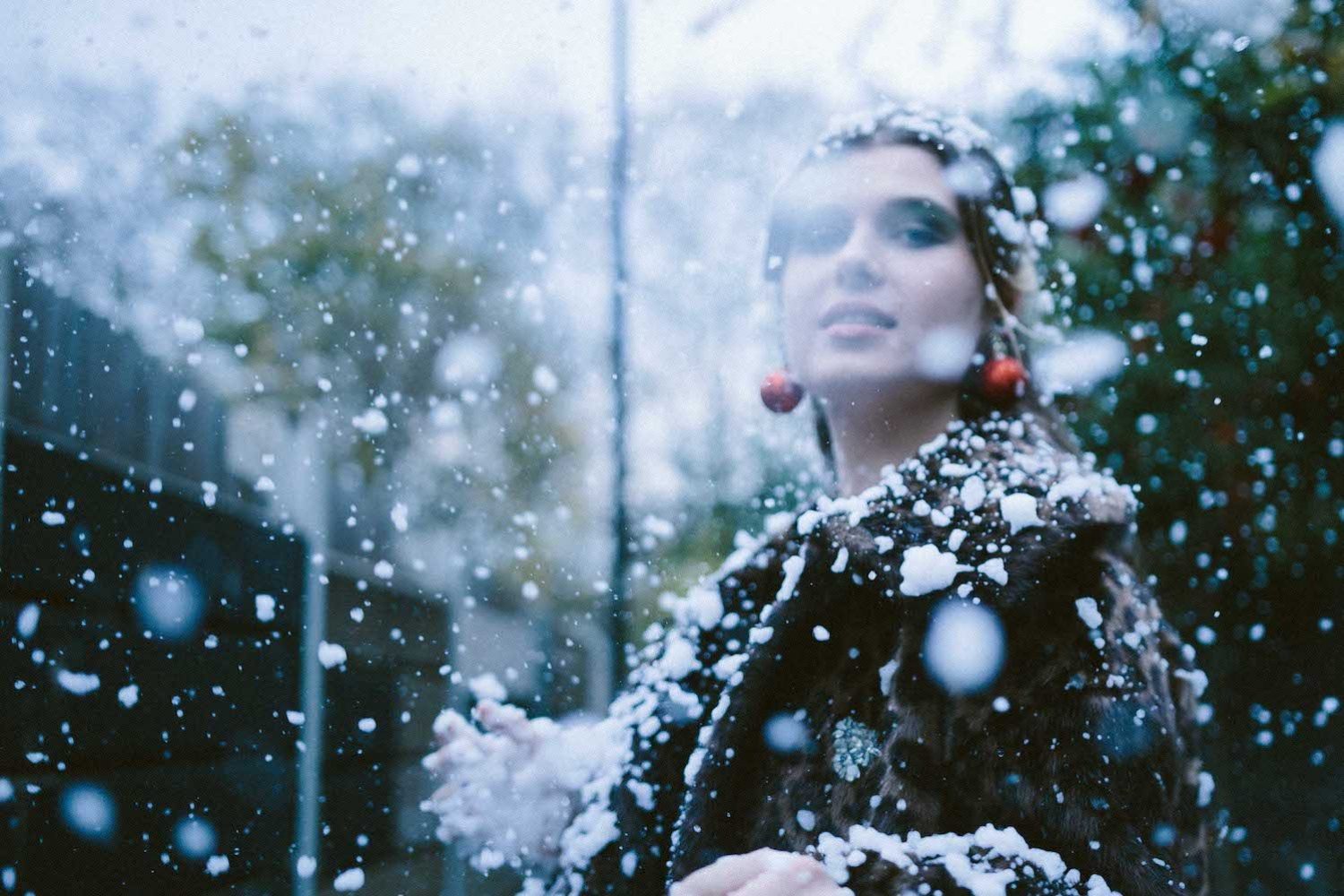 Baby Queen rings in Xmas with her own take on classic ‘Santa Baby’