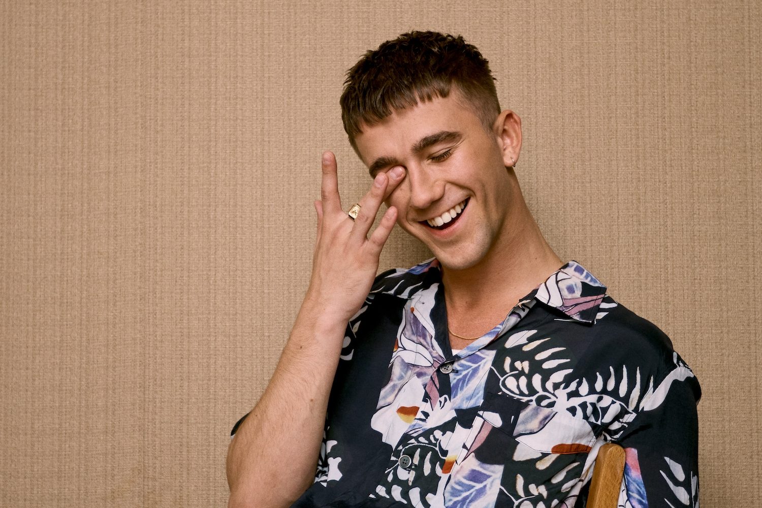 SG Lewis has served up a summertime slam with the new remix for ‘Chemicals’