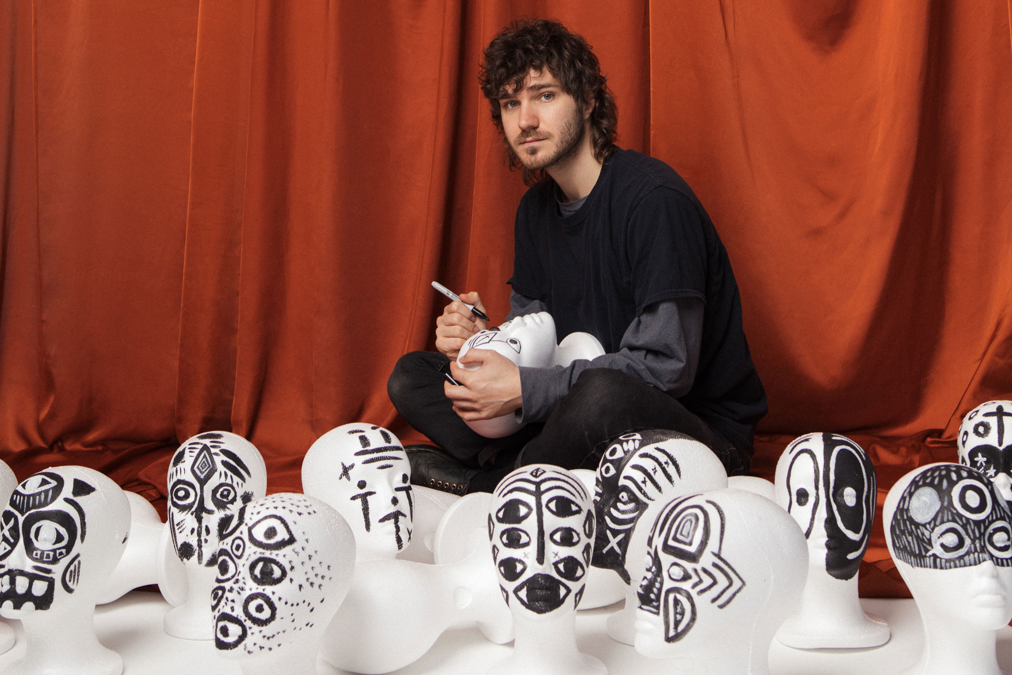 New indie type Covey has shared two new singles, 'Sam Jam' and 'Crooked Spine'