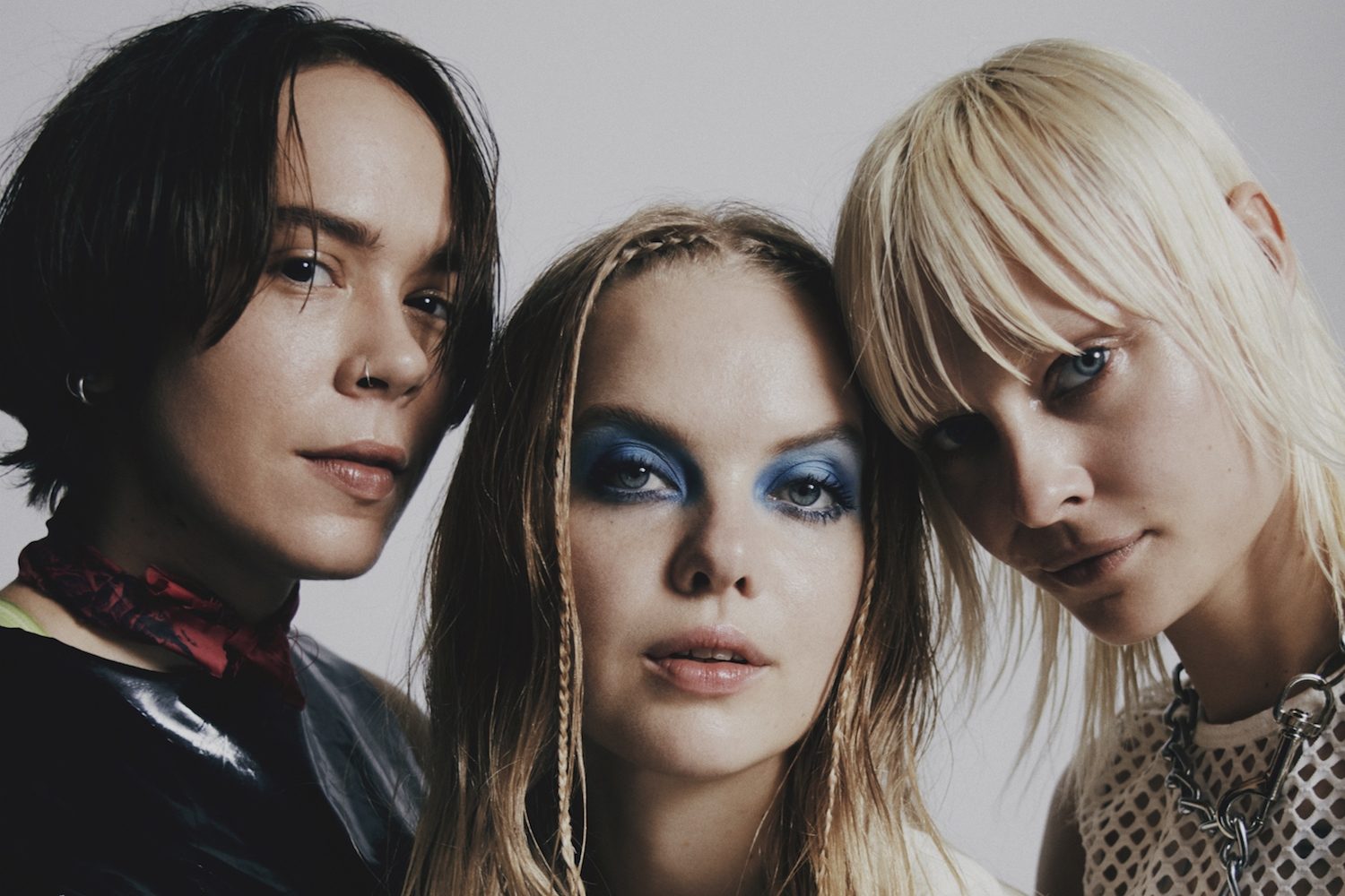 Dream Wife share powerful new track ‘Temporary’