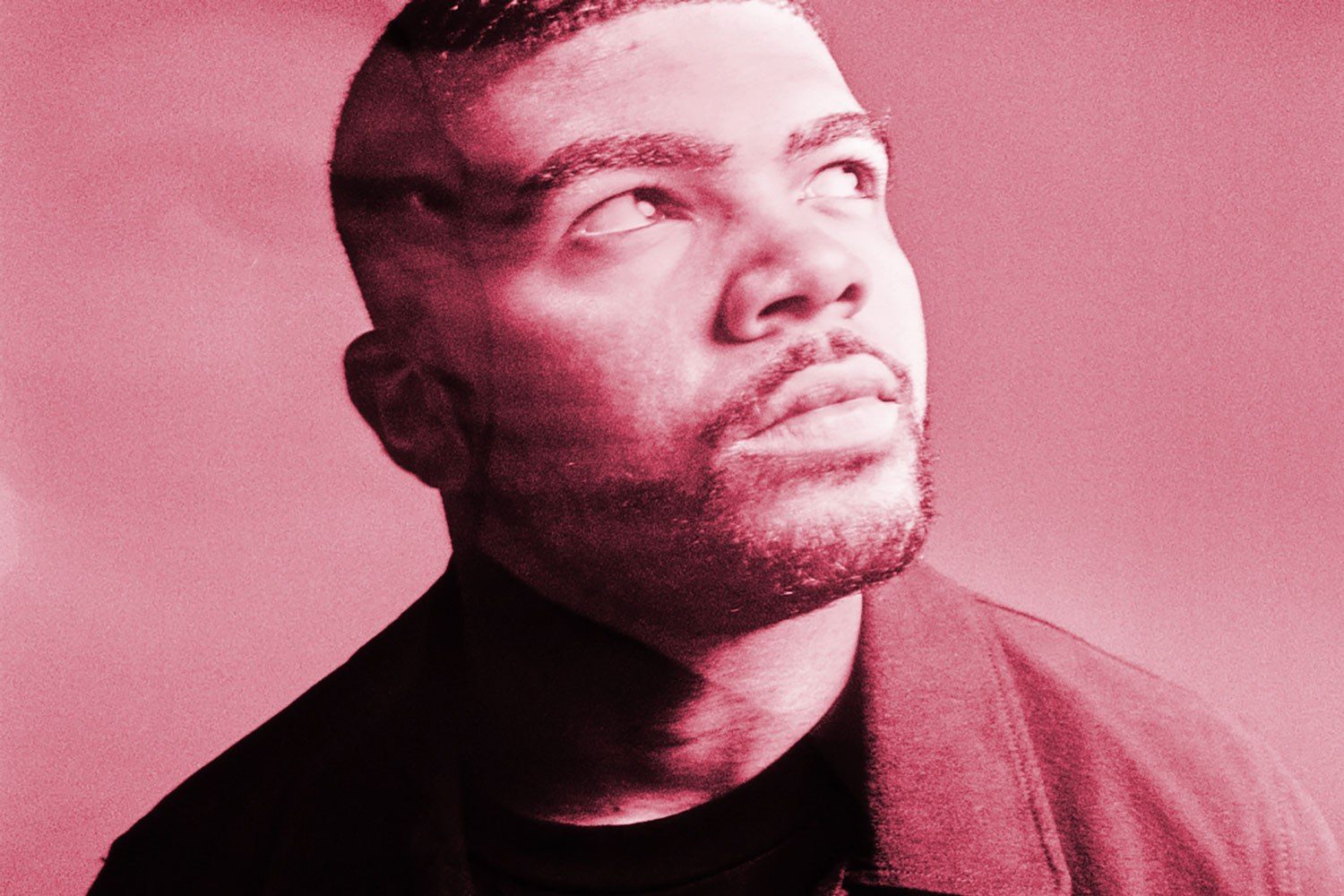 Eli Moon has released a brand new single, 'Black Roses'.