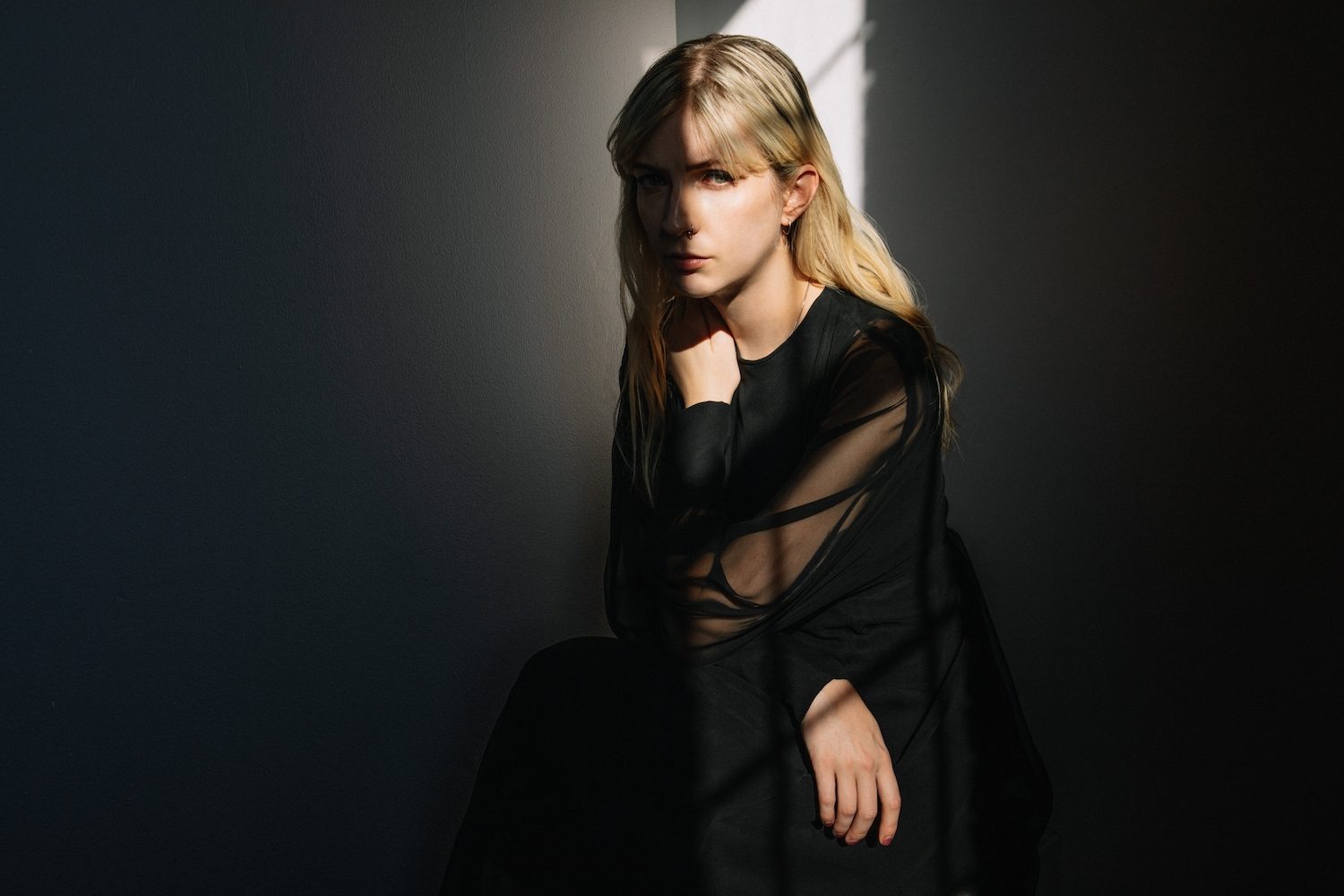 Head on over to ‘Pringle Creek’, with the new video from Ellis